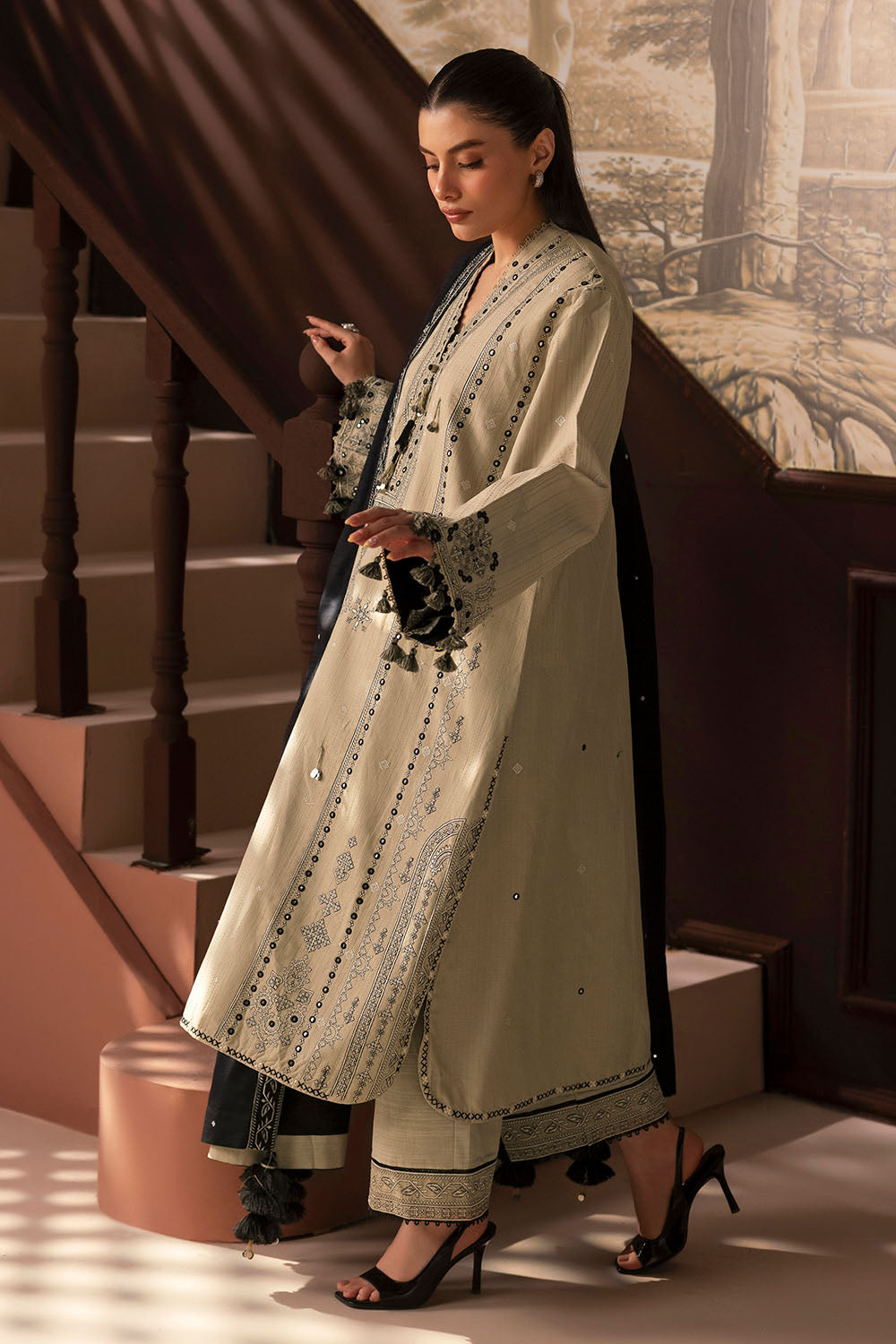 3 Piece Embroidered Kantha Stripe Suit
