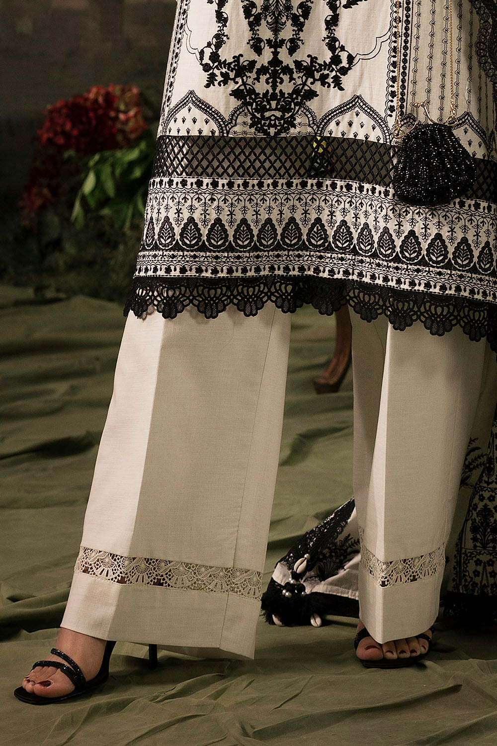 3 Piece Embroidered Khaddar Suit with Borders and Dupatta K-52029