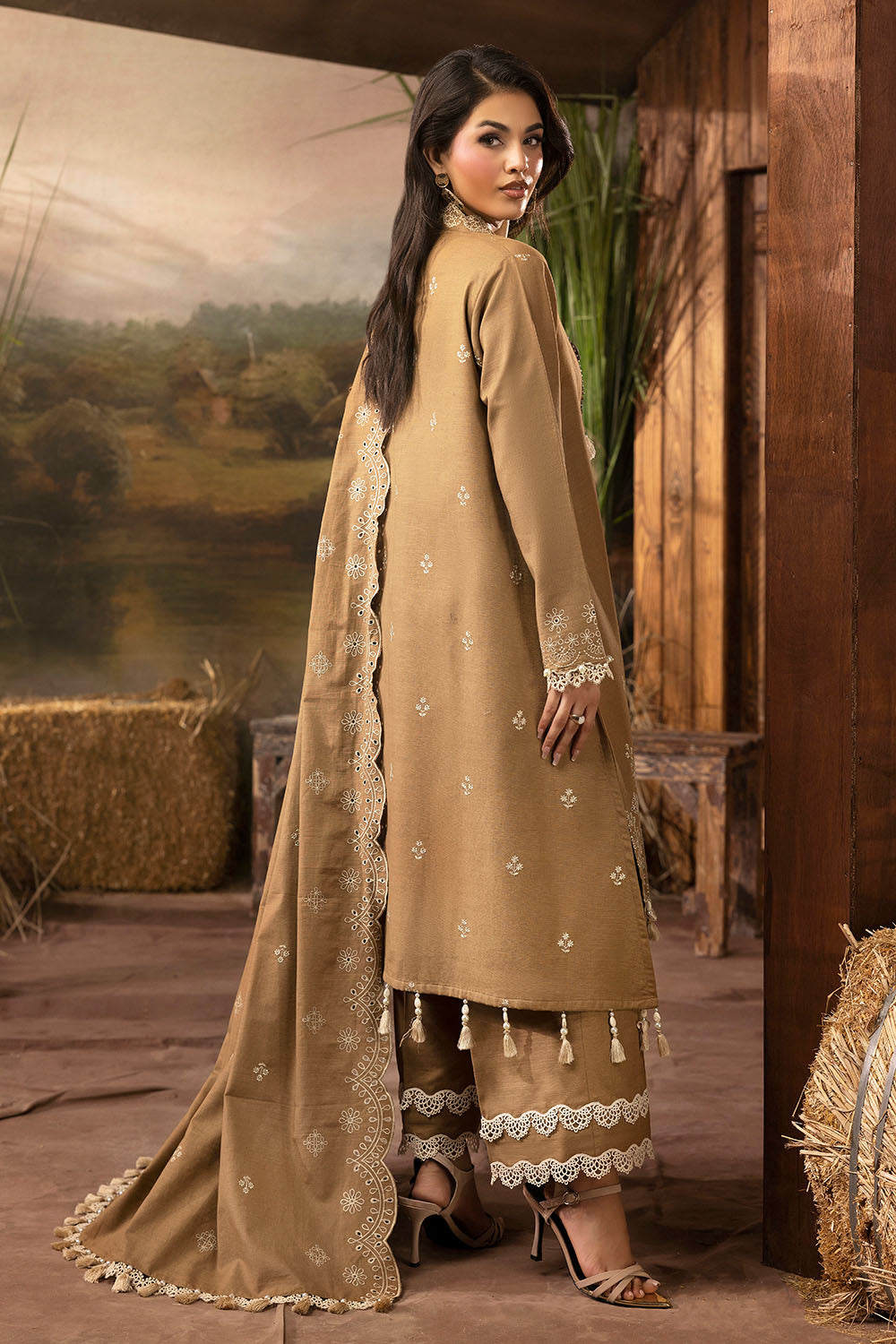 3 Piece Embroidered Khaddar Suit with Organza Neckline and Dupatta K-52034