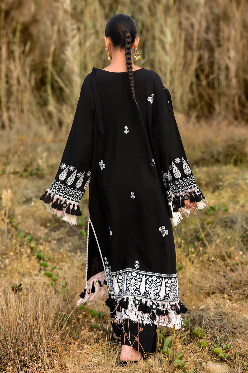 2 Piece Embroidered Khaddar Suit with Borders