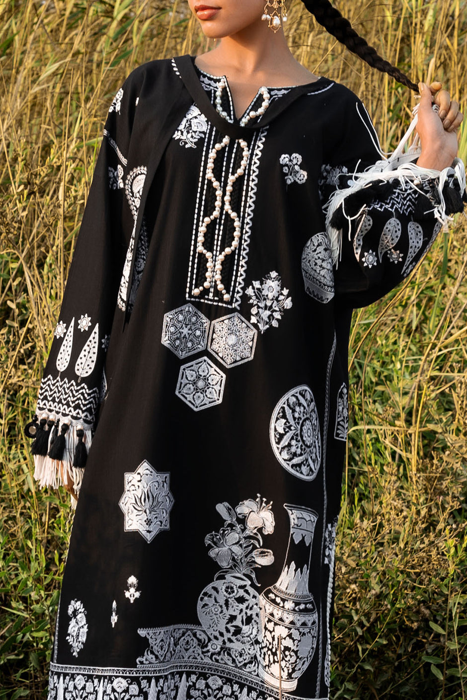2 Piece Embroidered Khaddar Suit with Borders