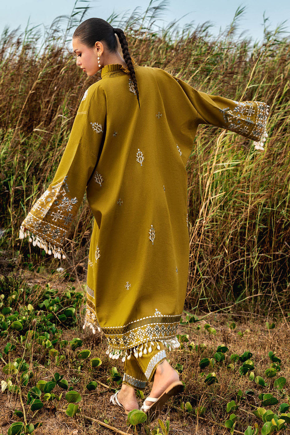 2 Piece Embroidered Khaddar Suit with Borders and Collar