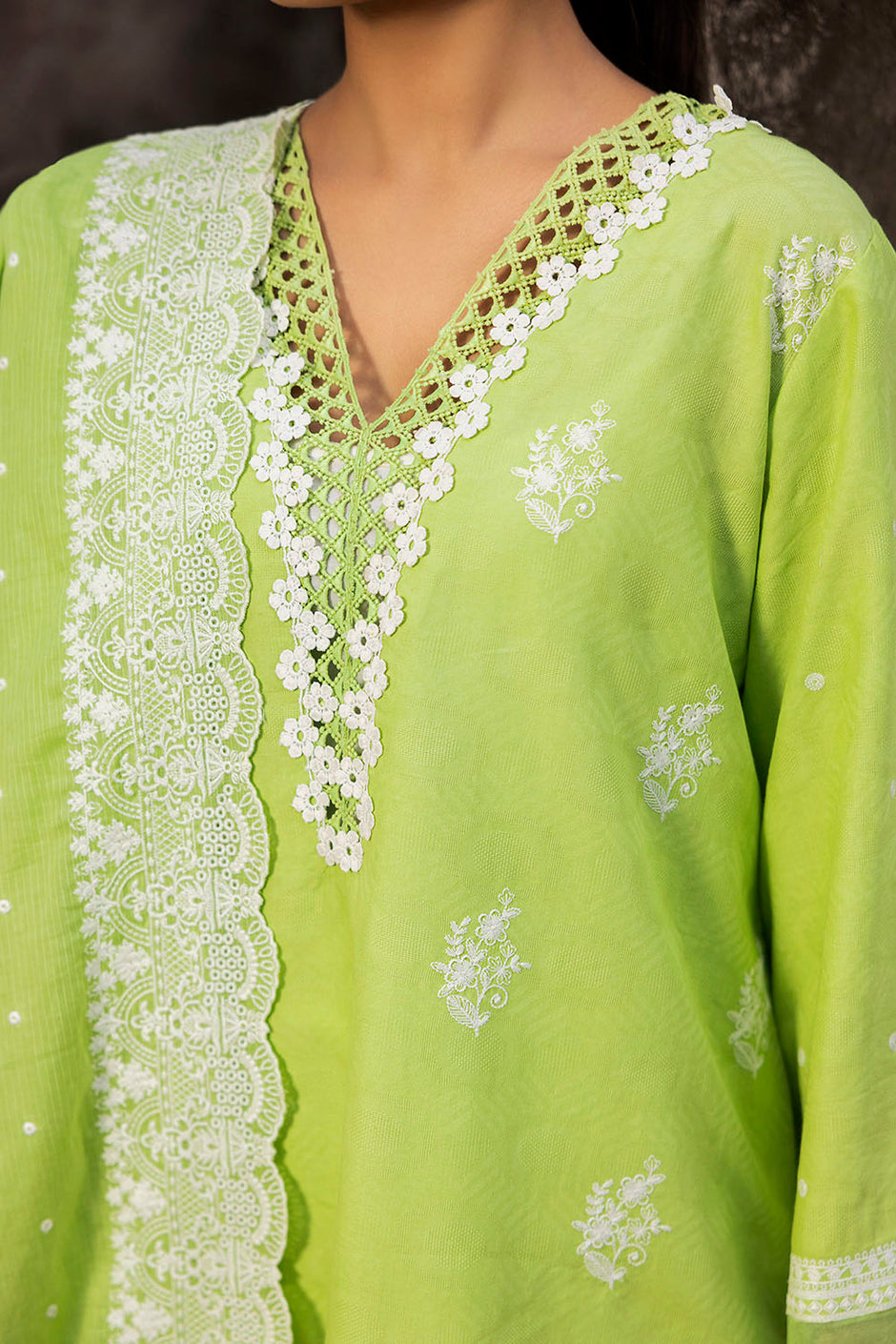 3 Piece Embroidered Jacquard Suit with Embroidered Denting Dupatta