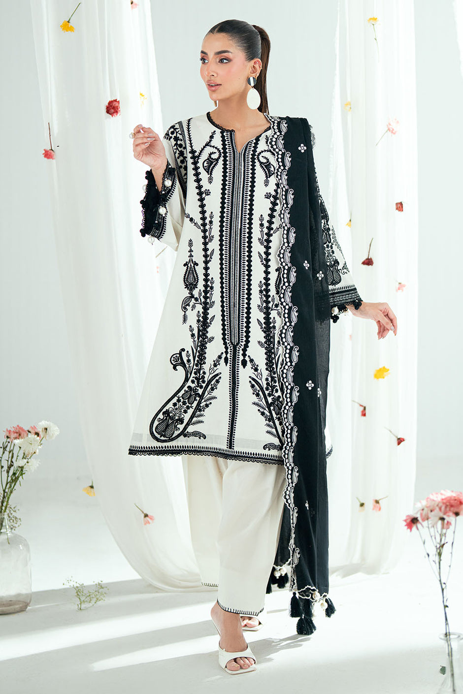 3 Piece Embroidered Lawn Suit with Embroidered Denting Dupatta