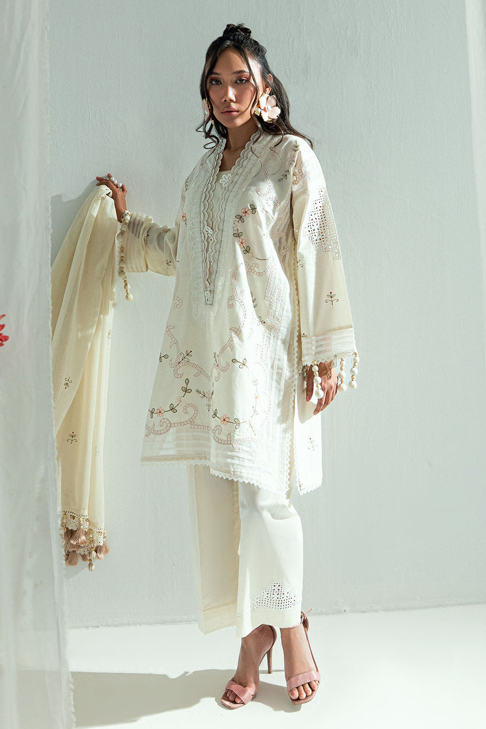 3 Piece Embroidered Lawn Suit with Embroidered Denting Dupatta