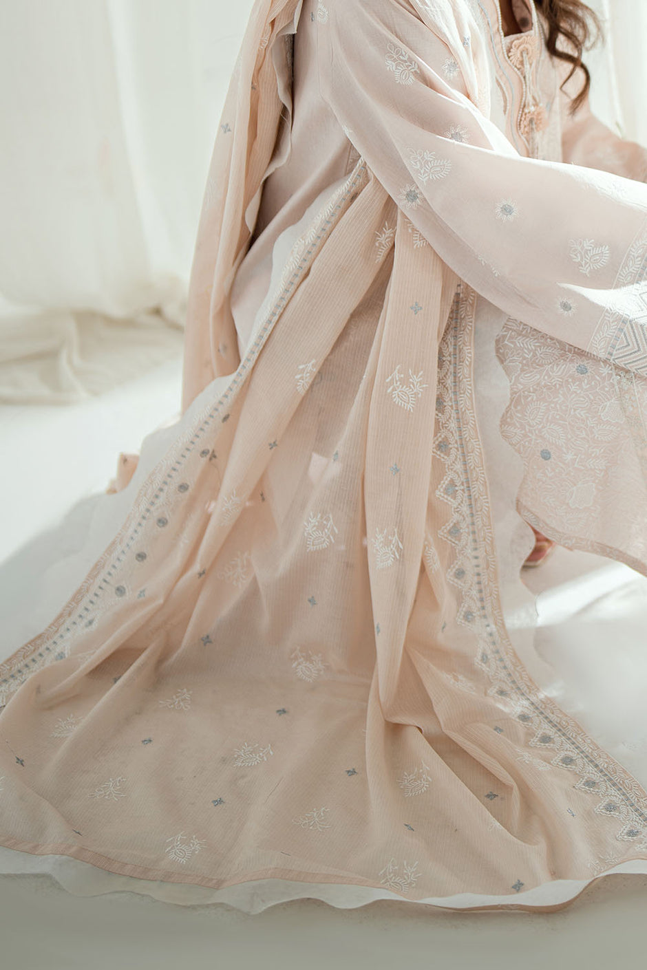 3 Piece Embroidered Lawn Suit with Embroidered Denting Dupatta