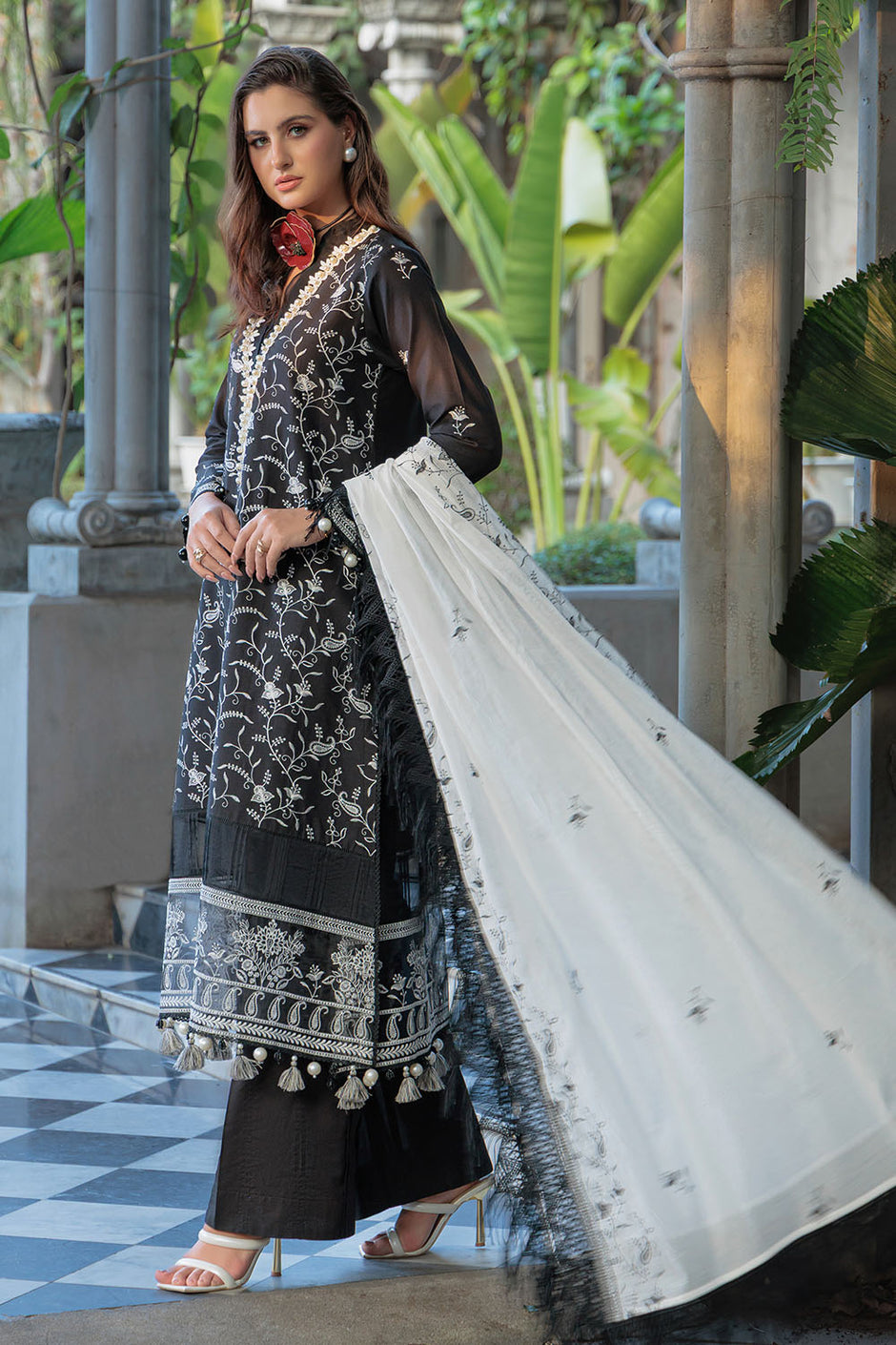 3 Piece Embroidered Lawn Suit with Embroidered Denting Dupatta