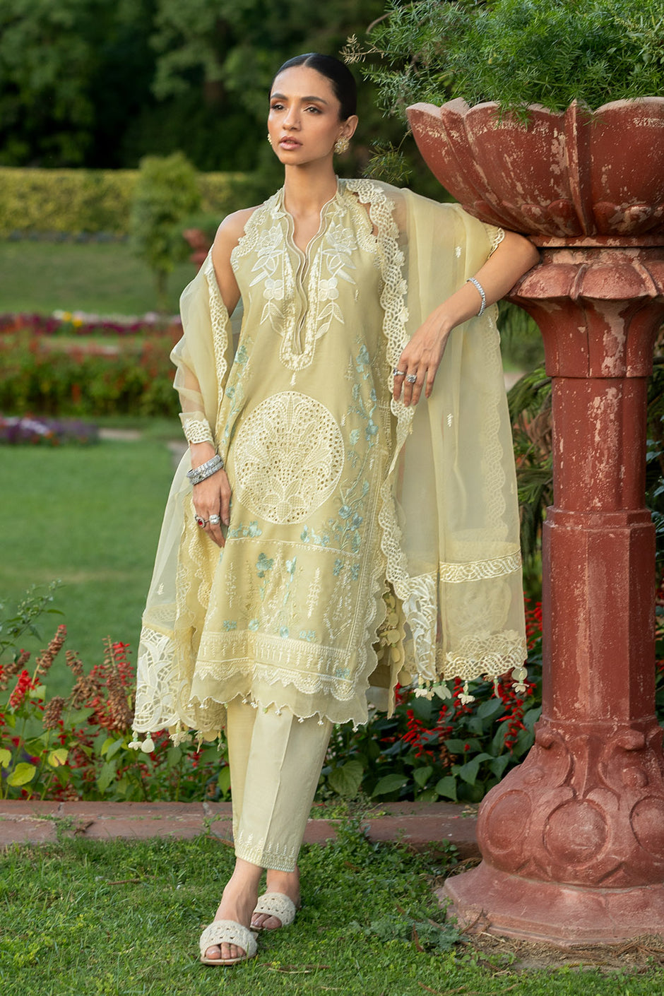 3 Piece Embroidered Paper Cotton Suit with Inner and Embroidered Organza Dupatta