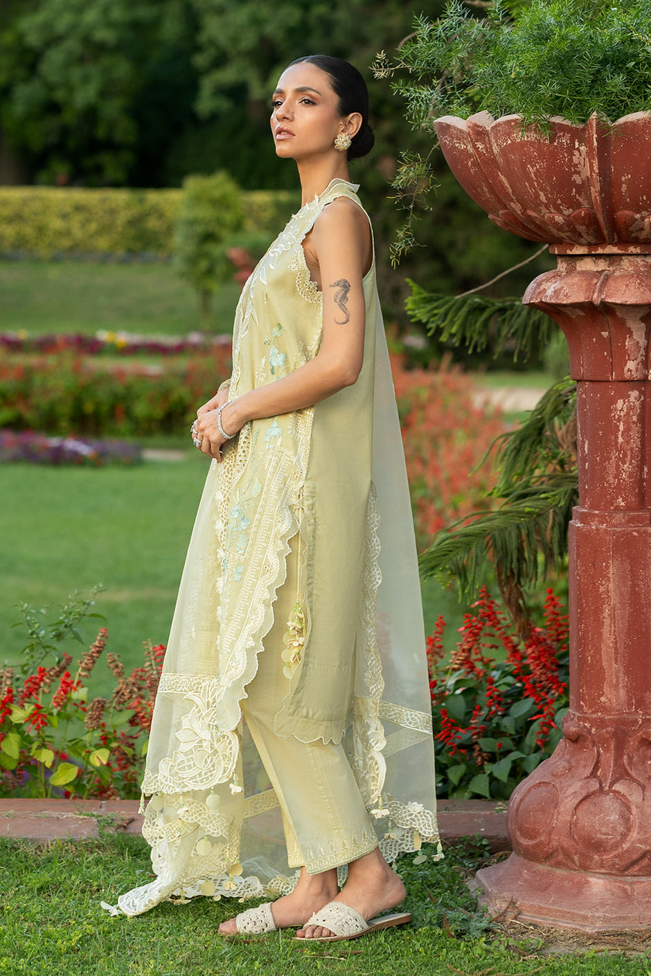 3 Piece Embroidered Paper Cotton Suit with Inner and Embroidered Organza Dupatta