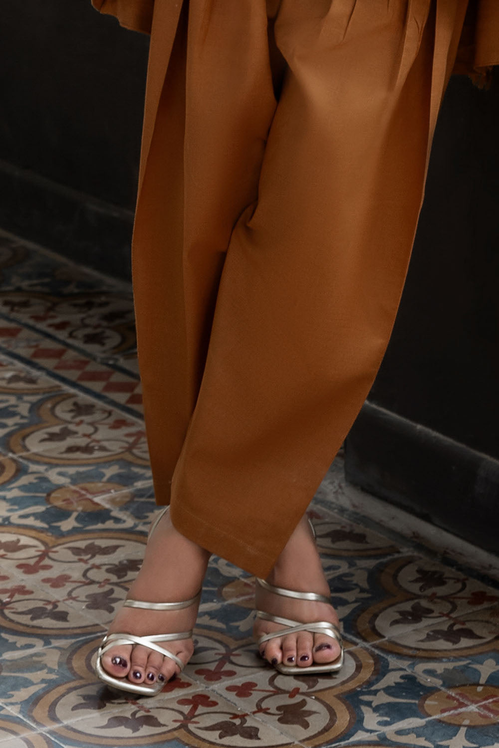 3 Piece Embroidered Khaddar Suit with Pashmina Shawl AP-52019