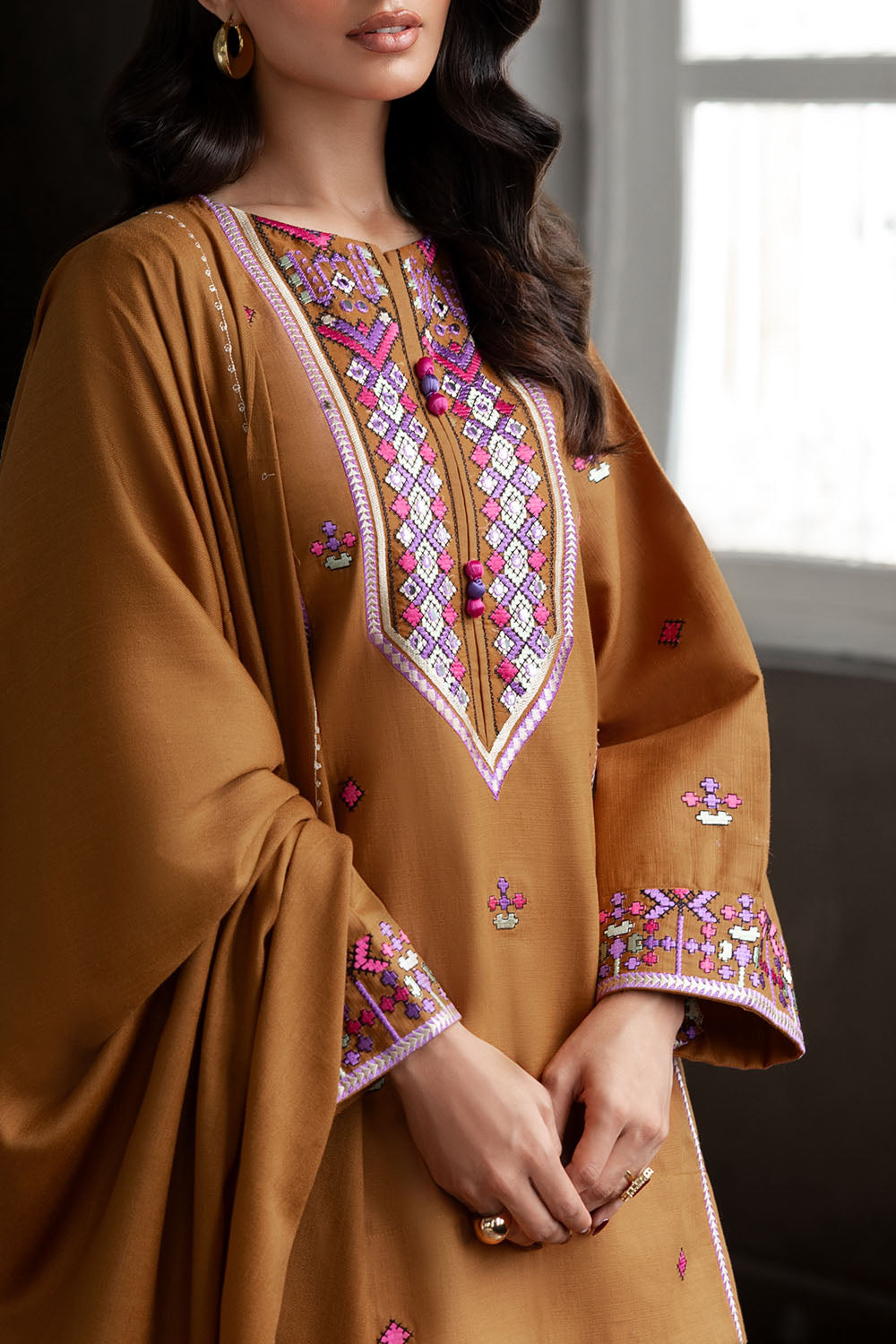 3 Piece Embroidered Khaddar Suit with Pashmina Shawl AP-52019