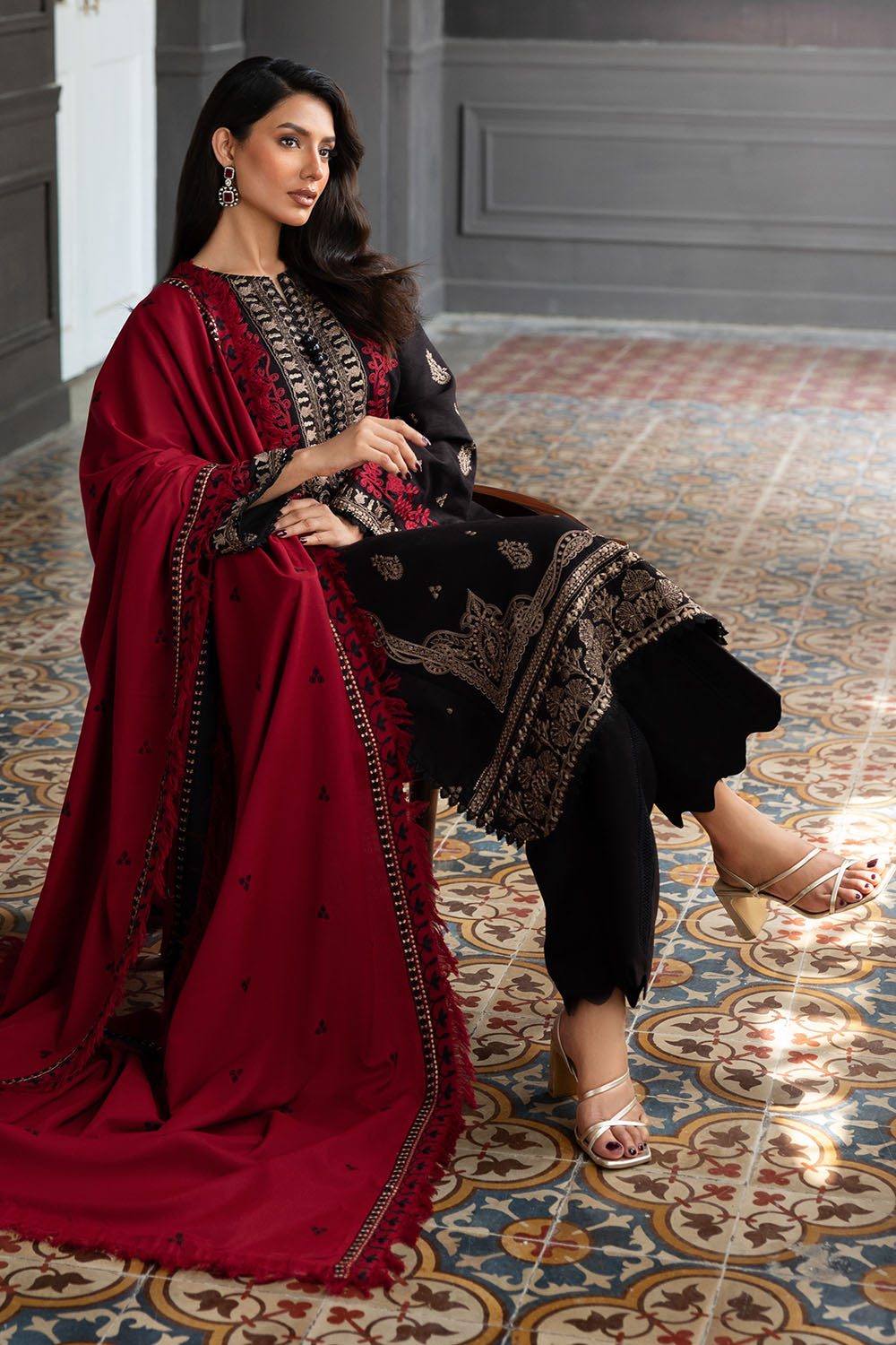 3 Piece Embroidered Khaddar Suit with Pashmina Shawl AP-52013