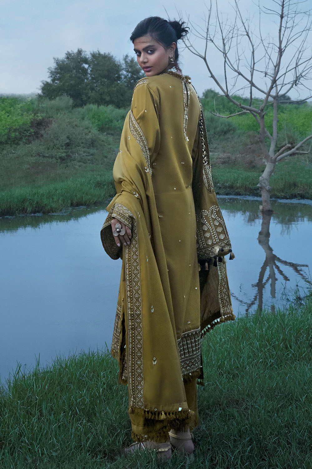 3 Piece Embroidered Pashmina Suit with Embroidered Pashmina Dupatta