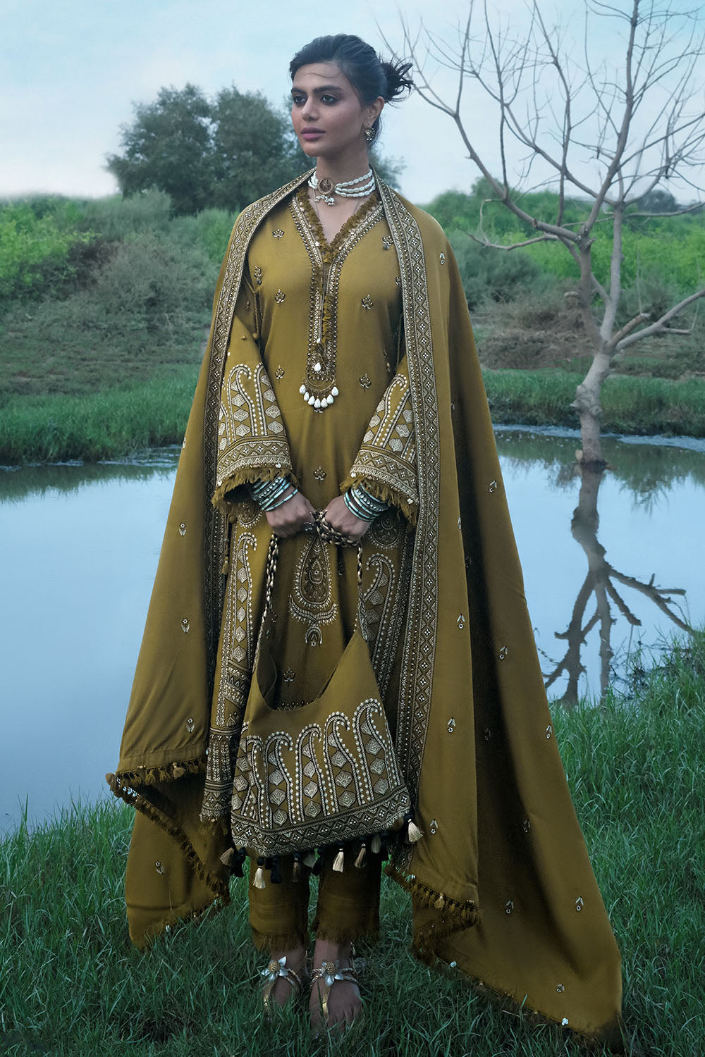 3 Piece Embroidered Pashmina Suit with Embroidered Pashmina Dupatta