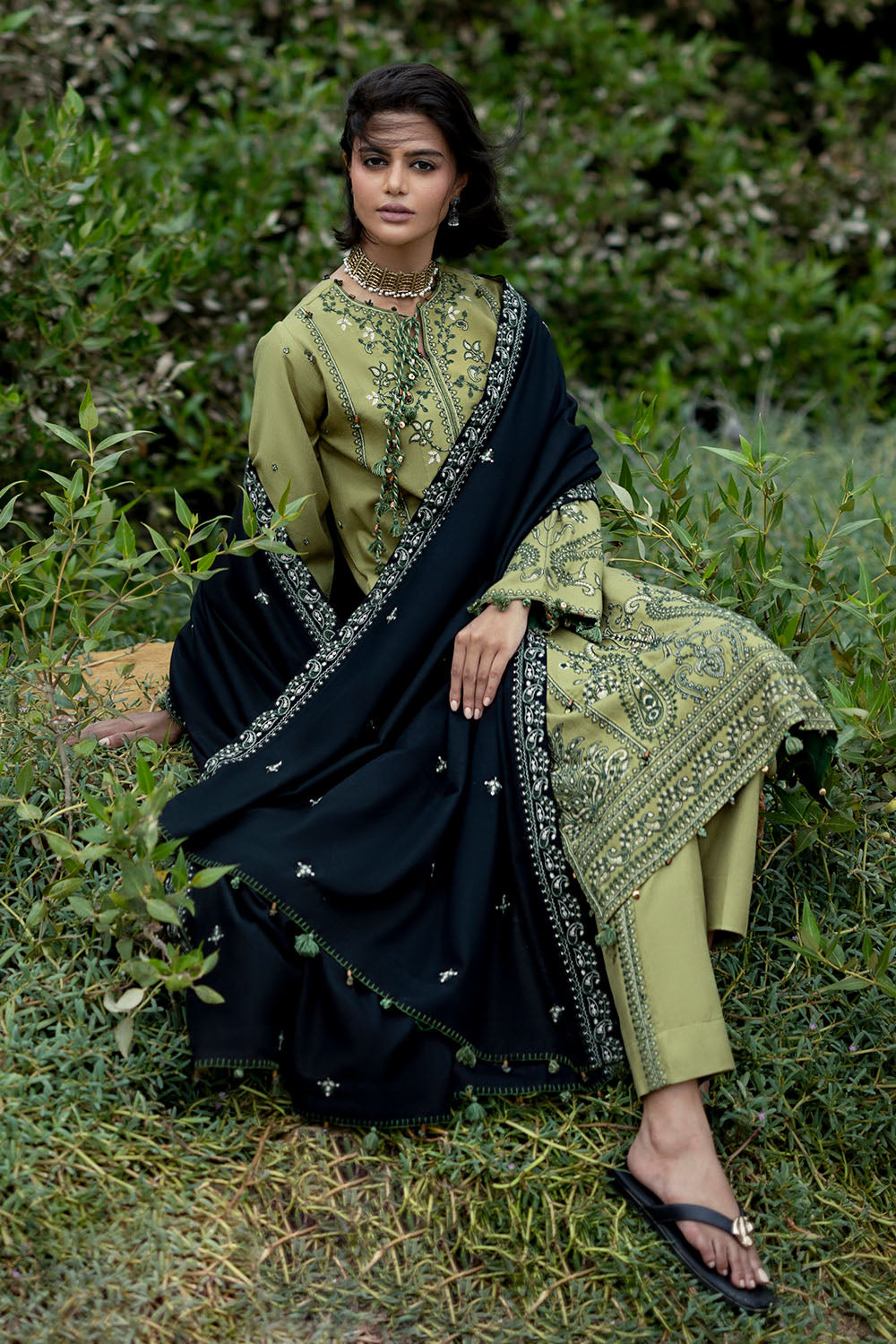 3 Piece Embroidered Pashmina Suit with Embroidered Pashmina Dupatta