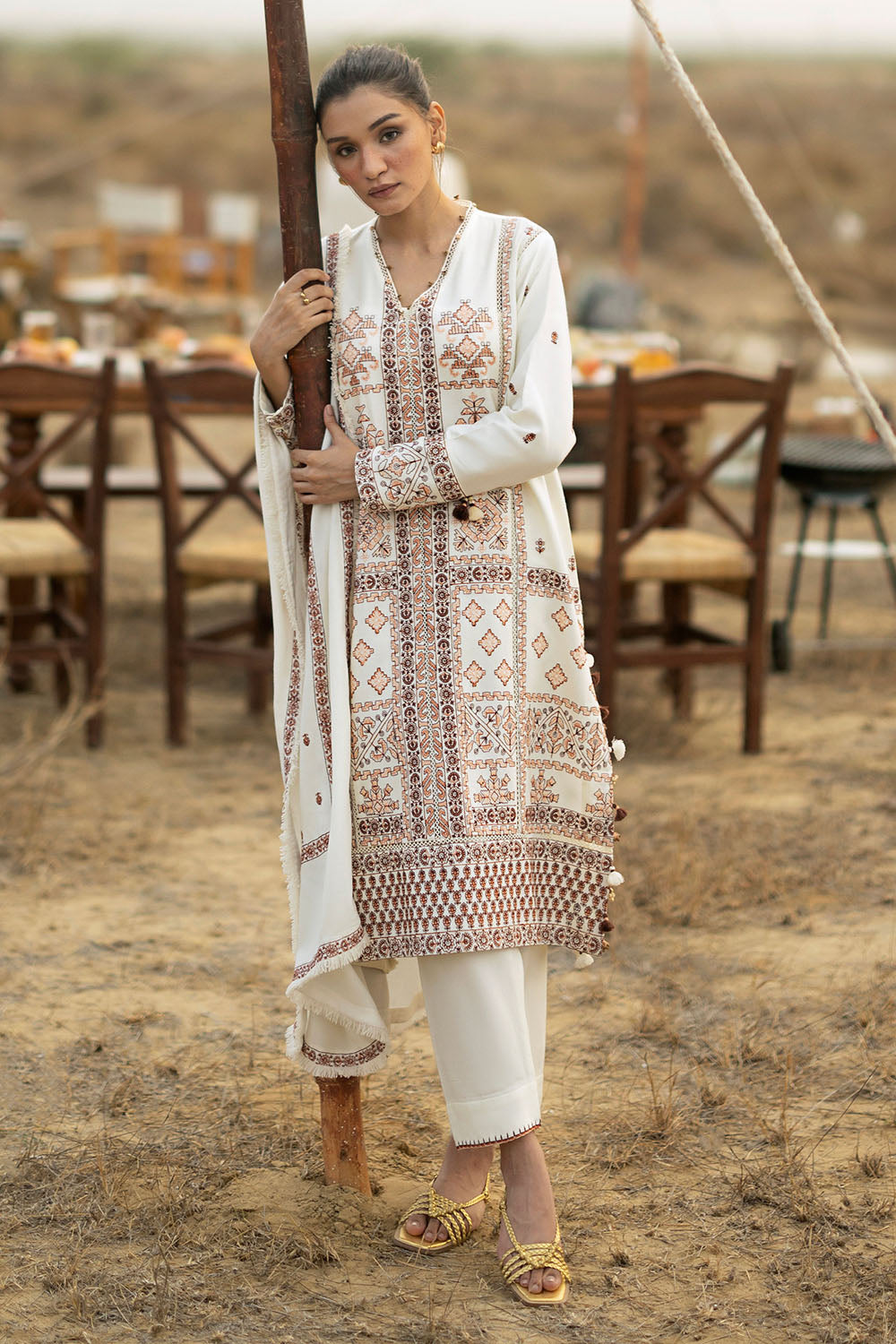 3 Piece Embroidered Pashmina Suit with Embroidered Pashmina Dupatta