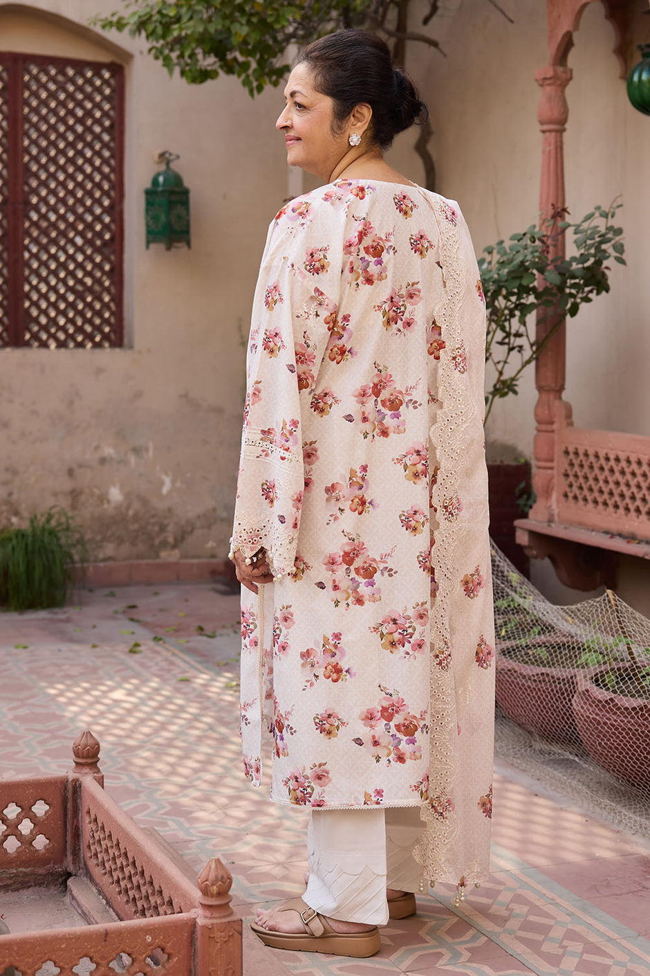 3 Piece Embroidered Printed Lawn Suit with Embroidered Denting Dupatta