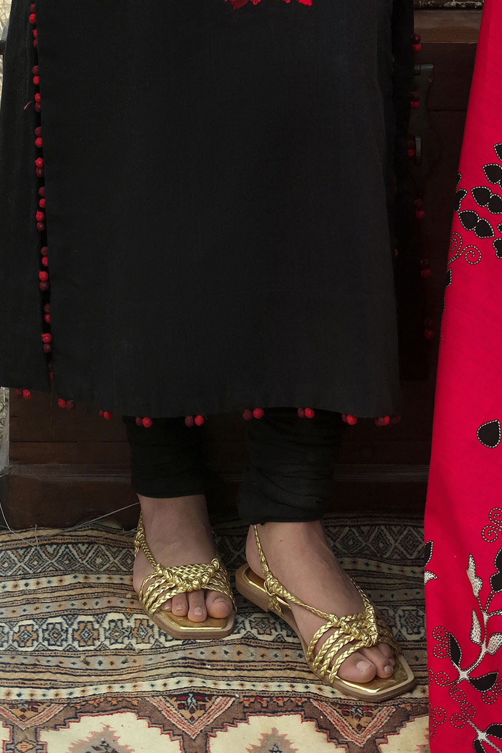 3 Piece Embroidered Khaddar Suit with Embroidered Printed Khaddar Dupatta