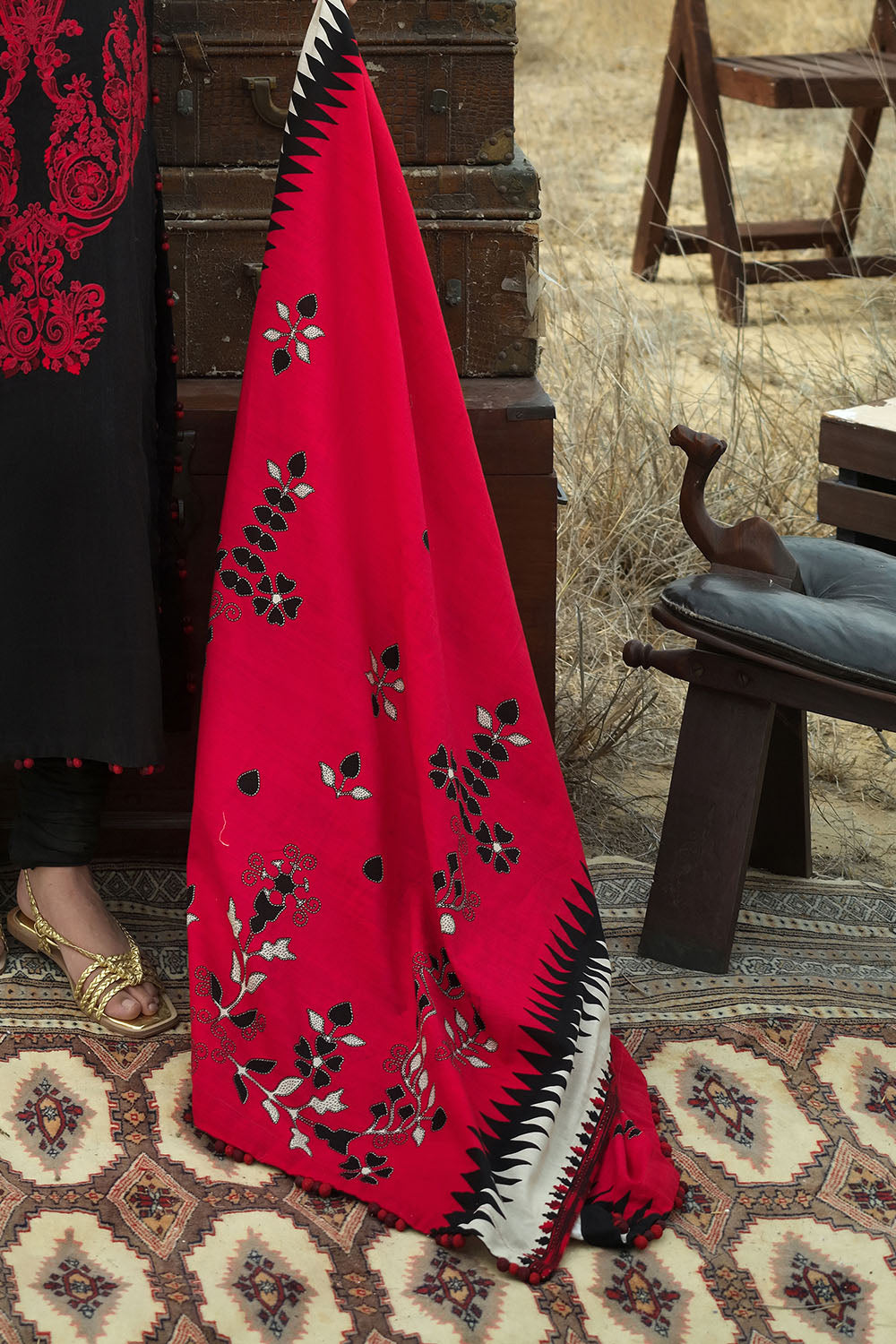 3 Piece Embroidered Khaddar Suit with Embroidered Printed Khaddar Dupatta