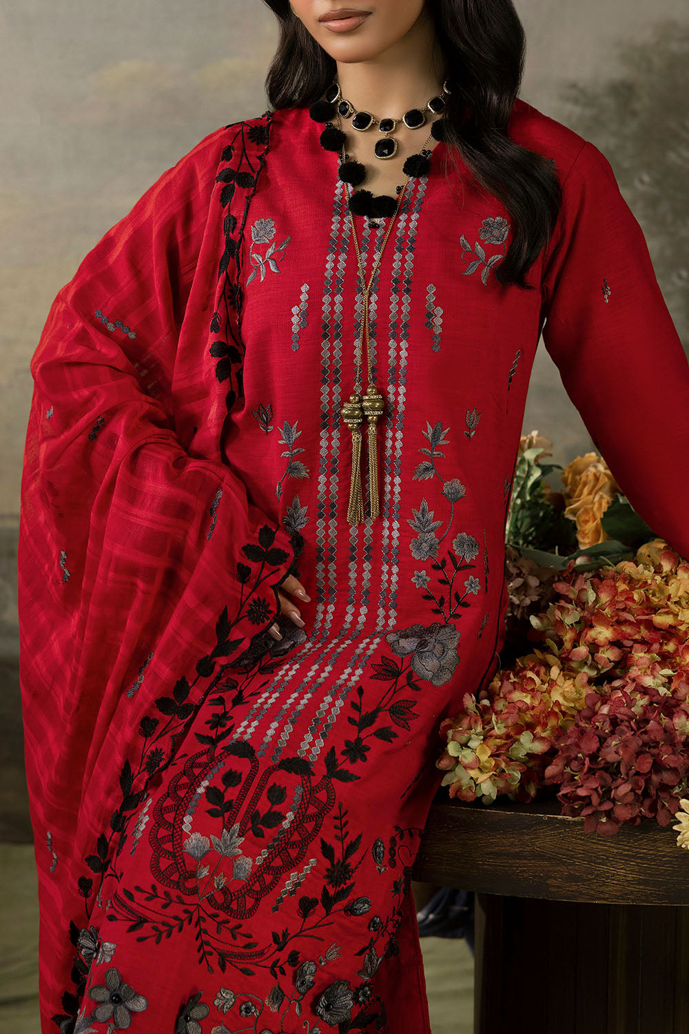 3 Piece Stripe Embroidered Khaddar Suit with Handwork and Lace K-52103
