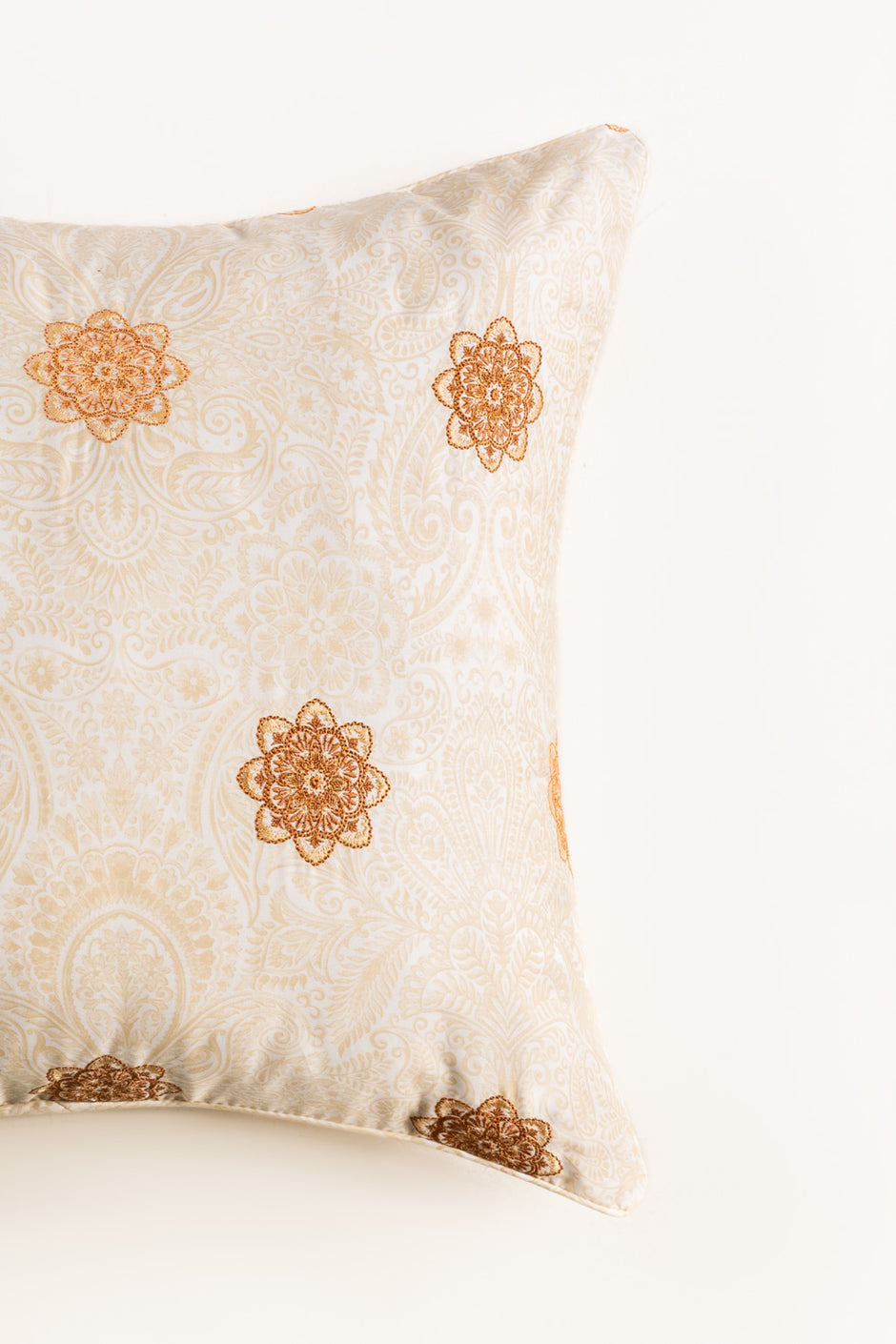 Ethnic Gold T-300 Square Cushion Cover