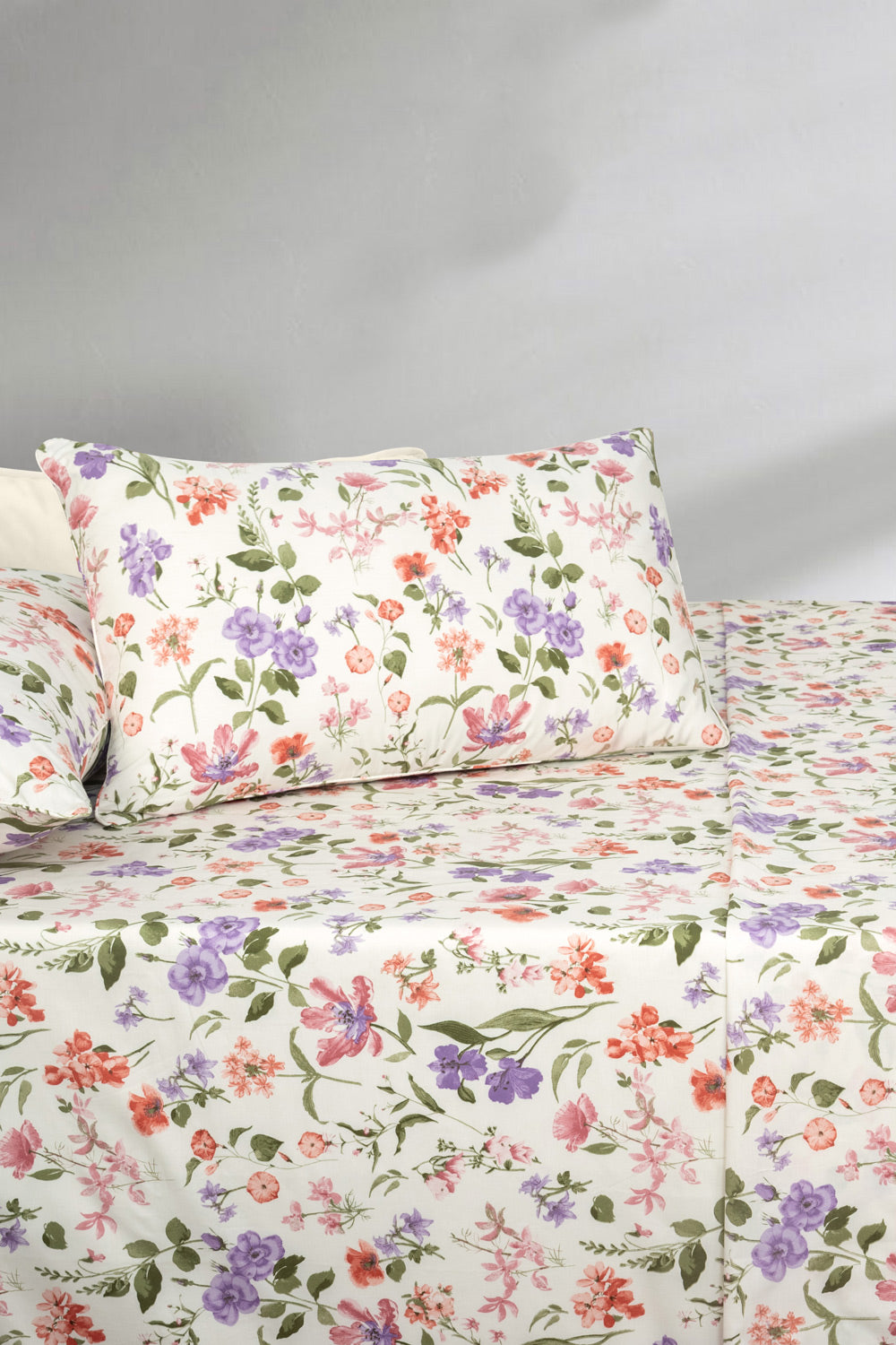 Fleur Essence Everyday Classic Bed Sheet Set