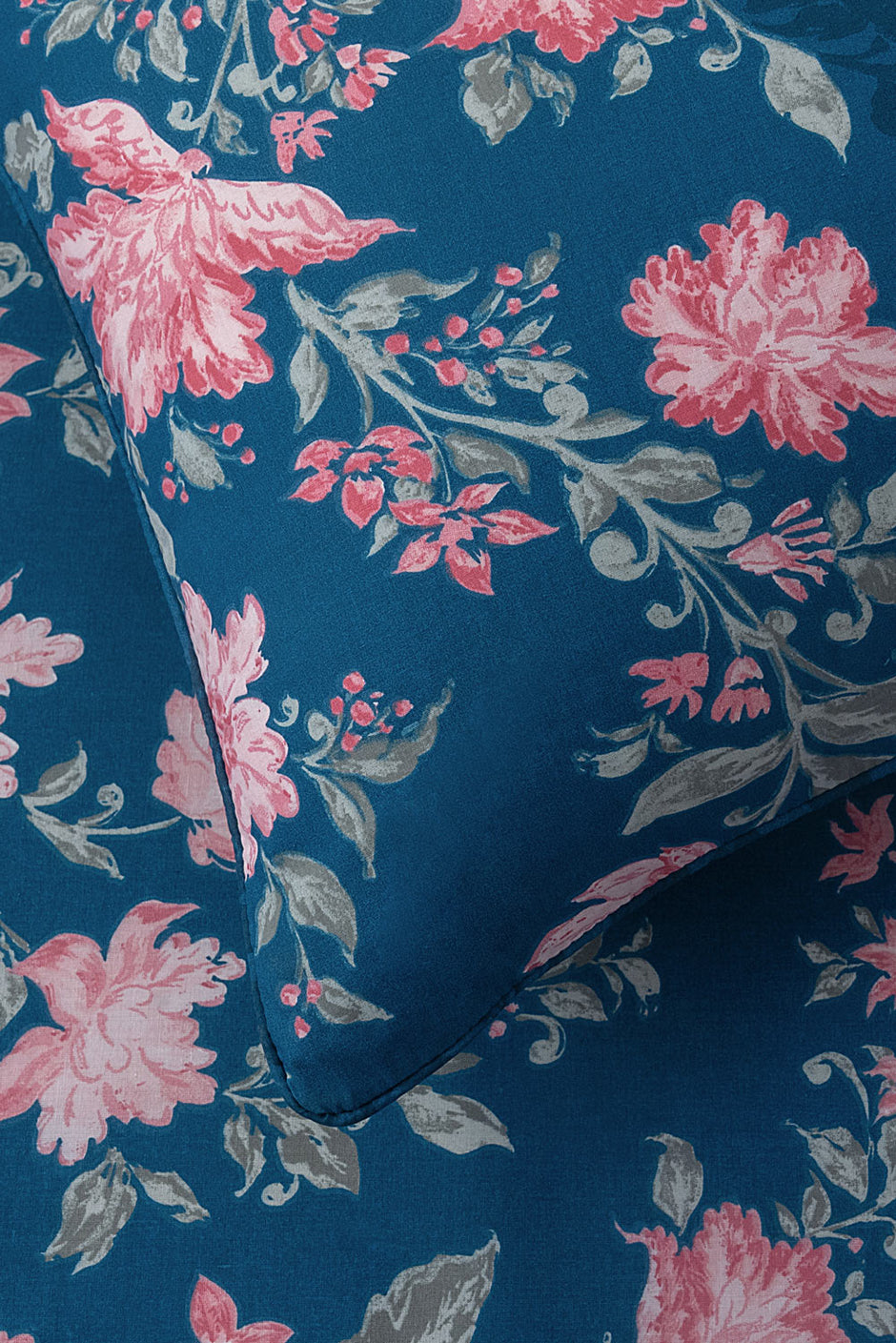 Flora Blue T-150 Quilt Cover Set
