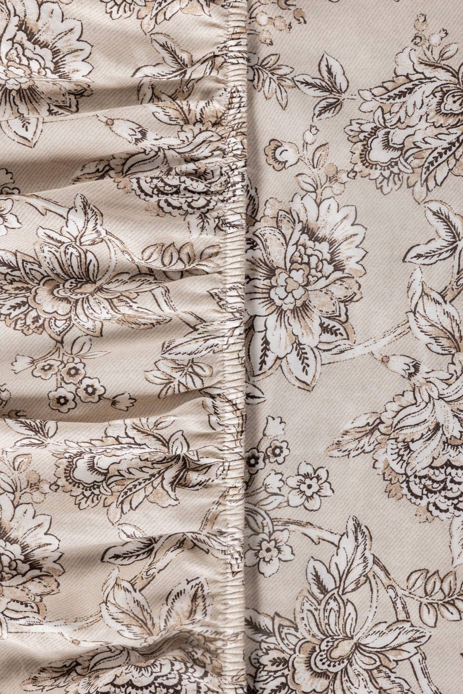 Gardenia Bloom T-200 Fitted Sheet Set