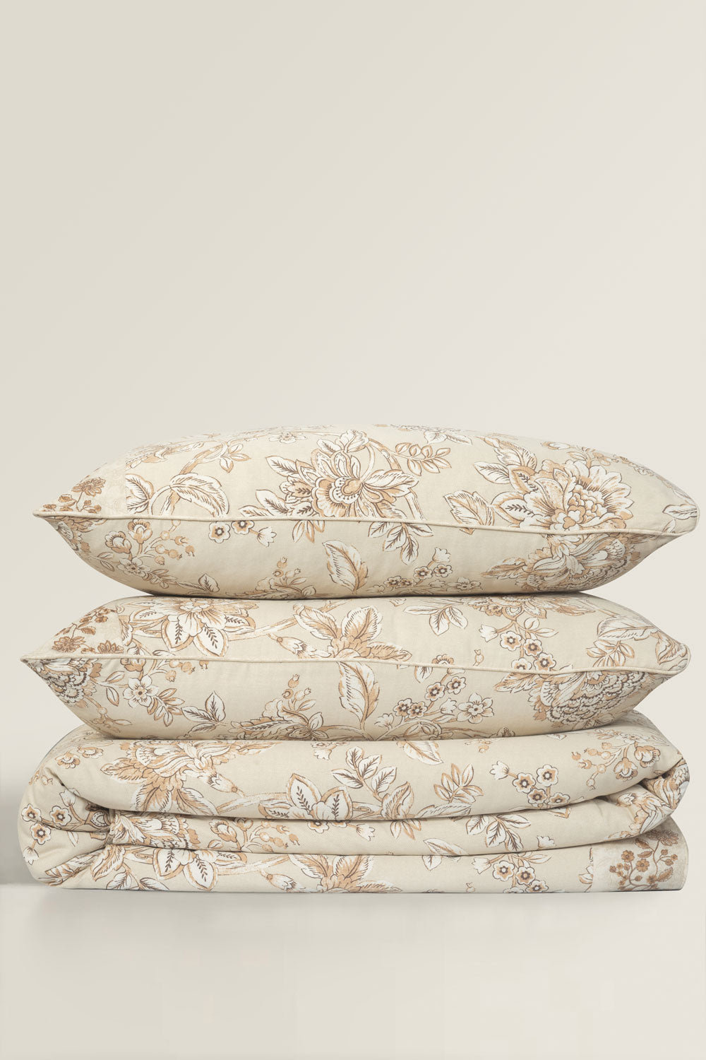 Gardenia Bloom T-200 Quilt Cover Set