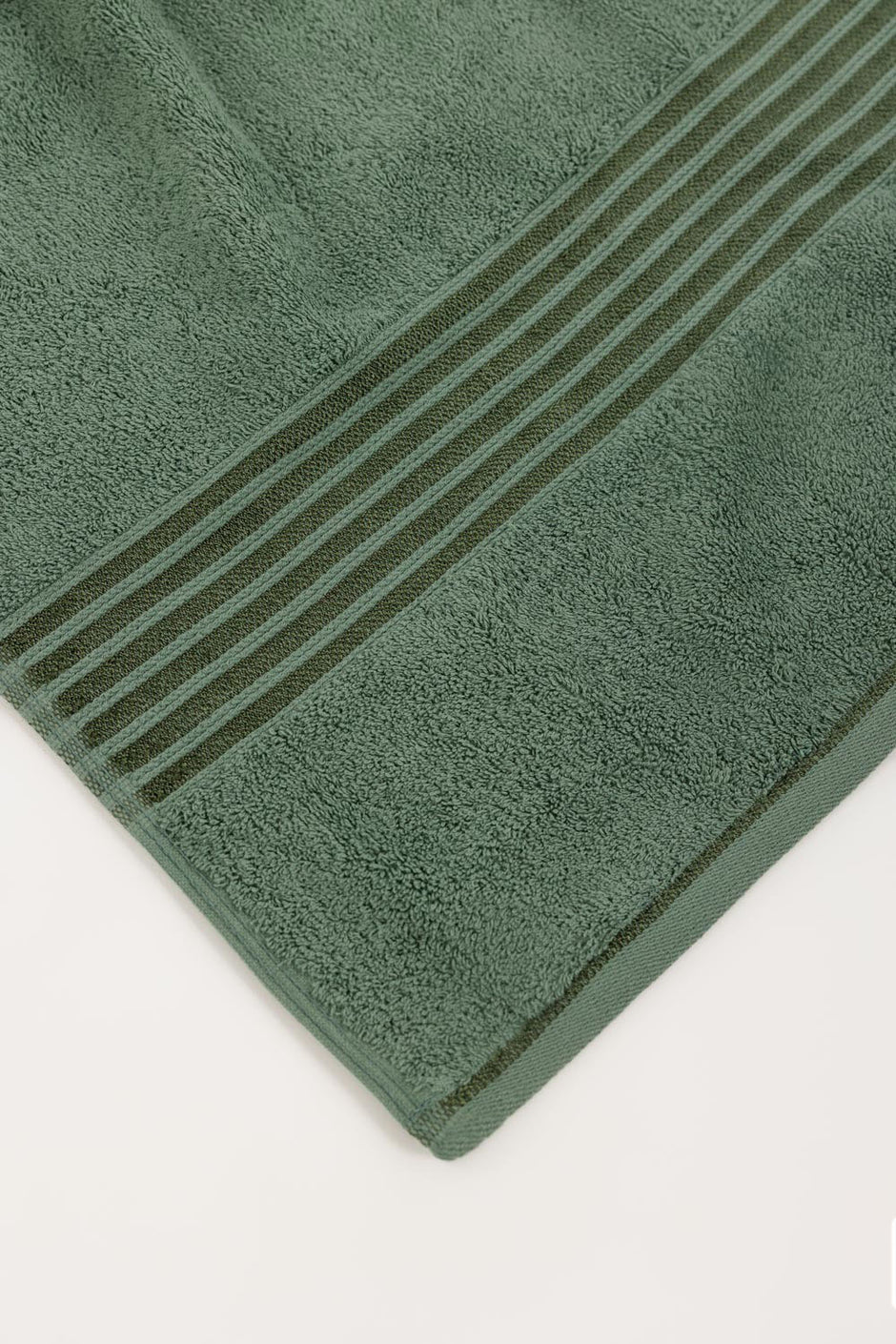Hedge Green Combed Viscose Towel