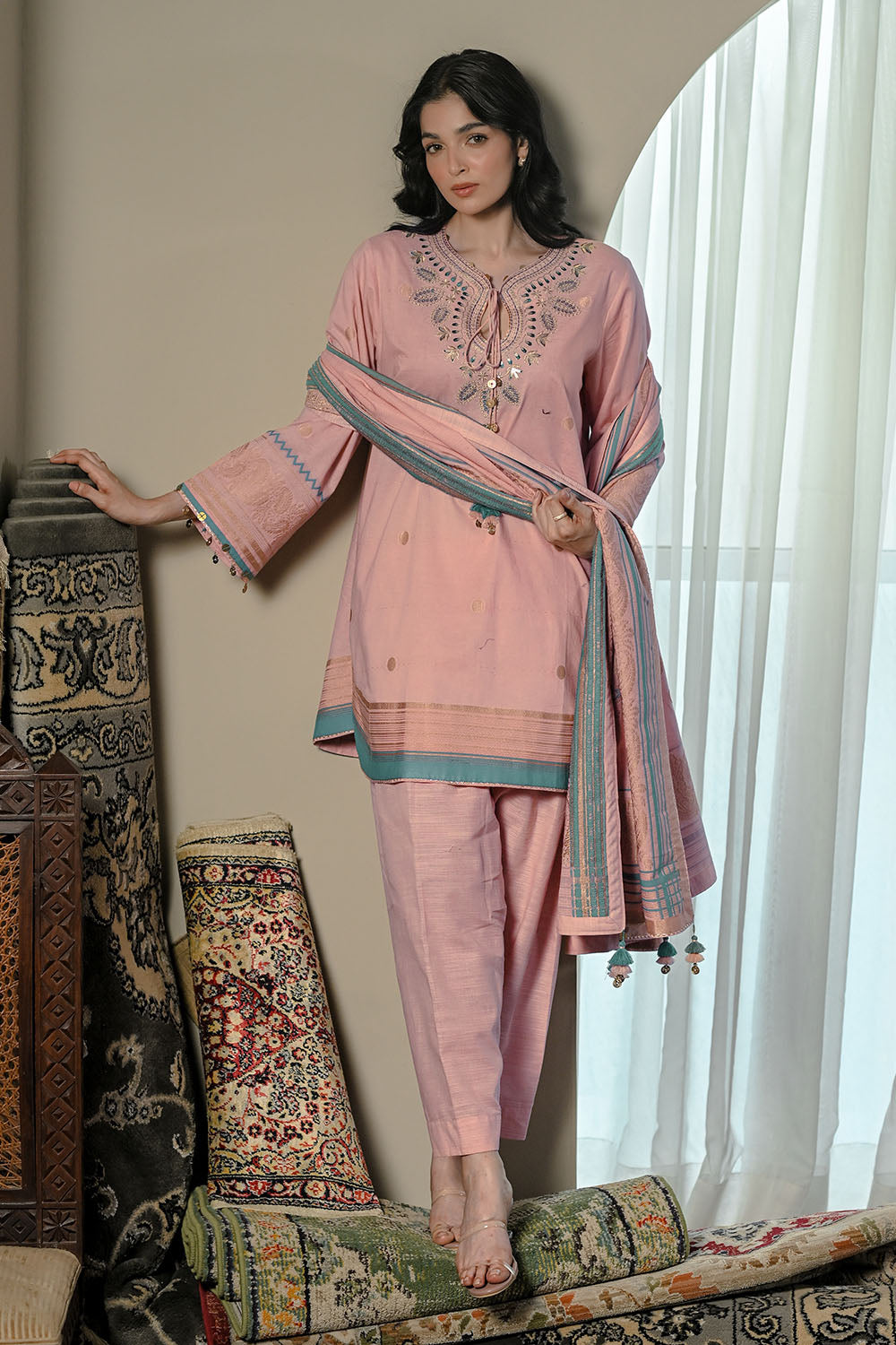 3 Piece Embroidered Jacquard Suit