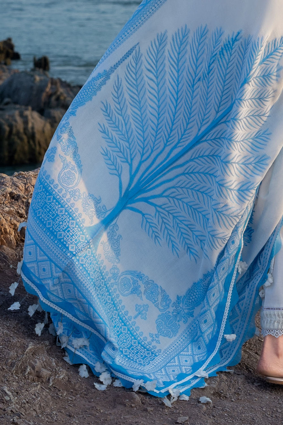 3 Piece Embroidered Lawn Suit with Jacquard Dupatta