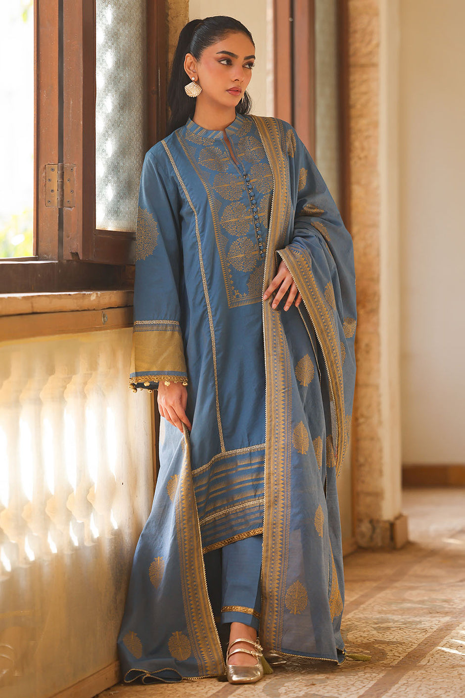 3 Piece Jacquard Suit with Jacquard Dupatta