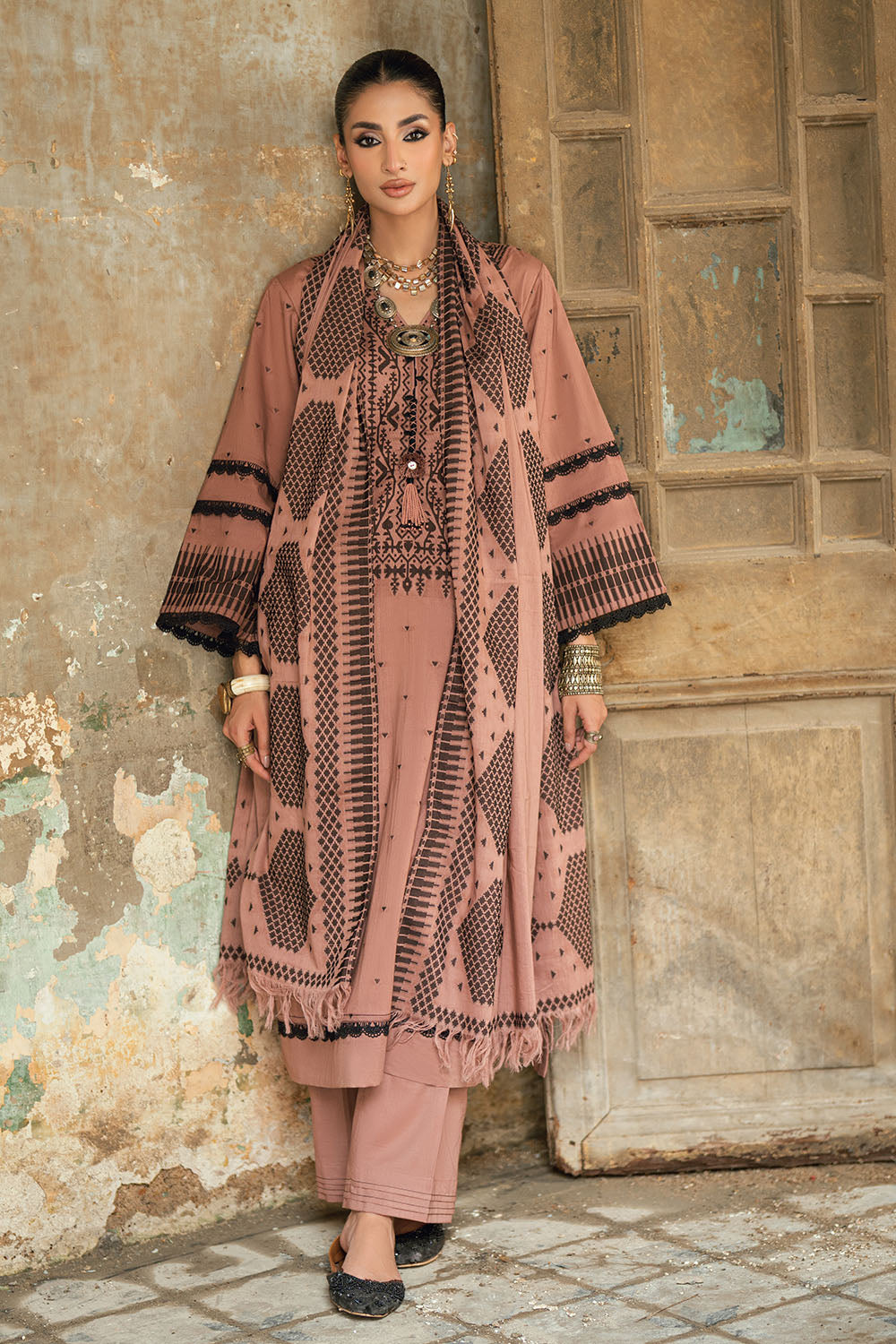 3 Piece Jacquard Suit with Jacquard Shirt and Dyed Trouser MJ-52028