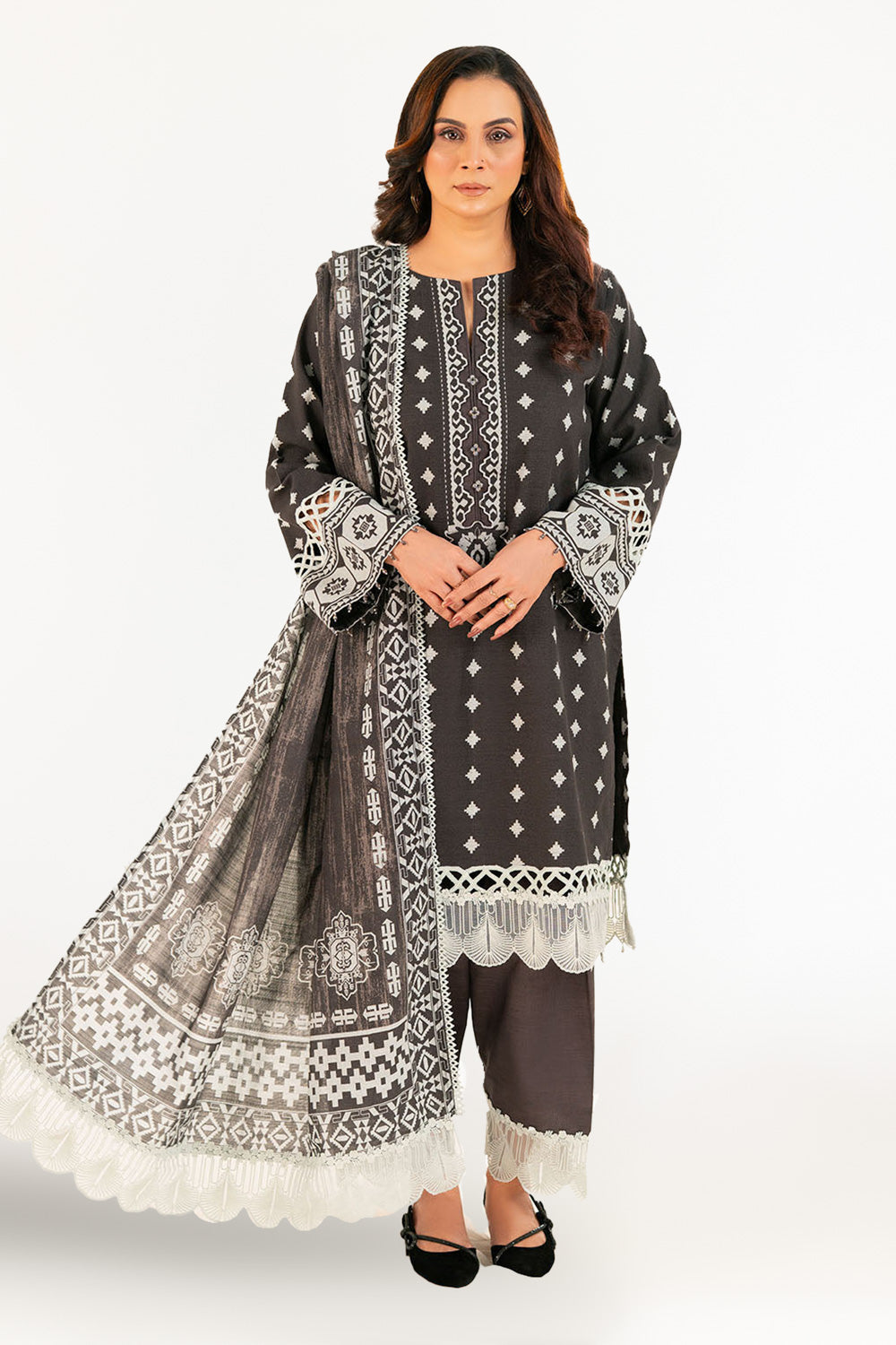 3 Piece Printed Khaddar Suit with Dupatta K-52041