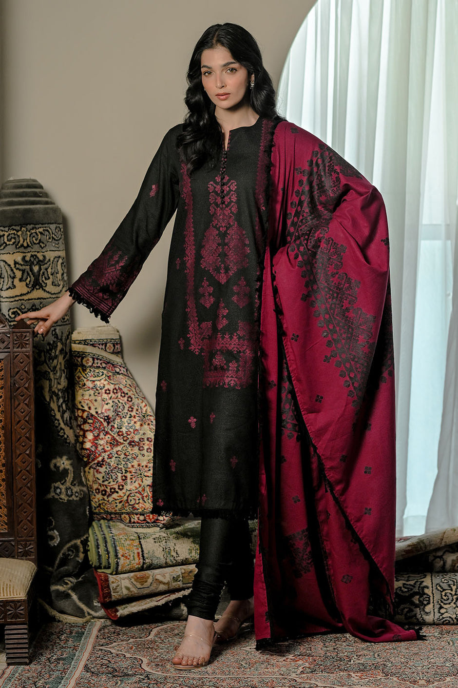 3 Piece Karandi Velvet Jacquard Suit