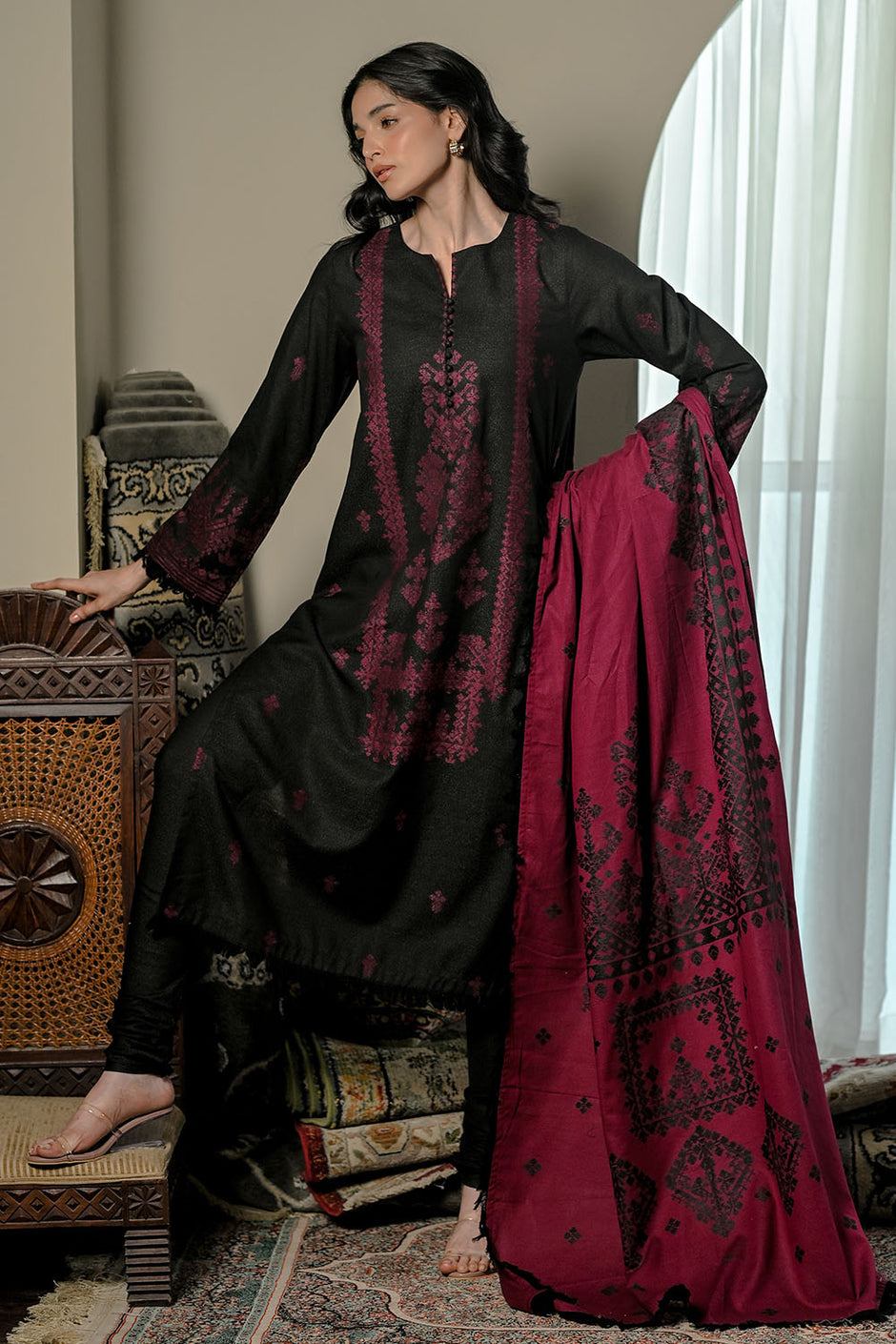 3 Piece Karandi Velvet Jacquard Suit
