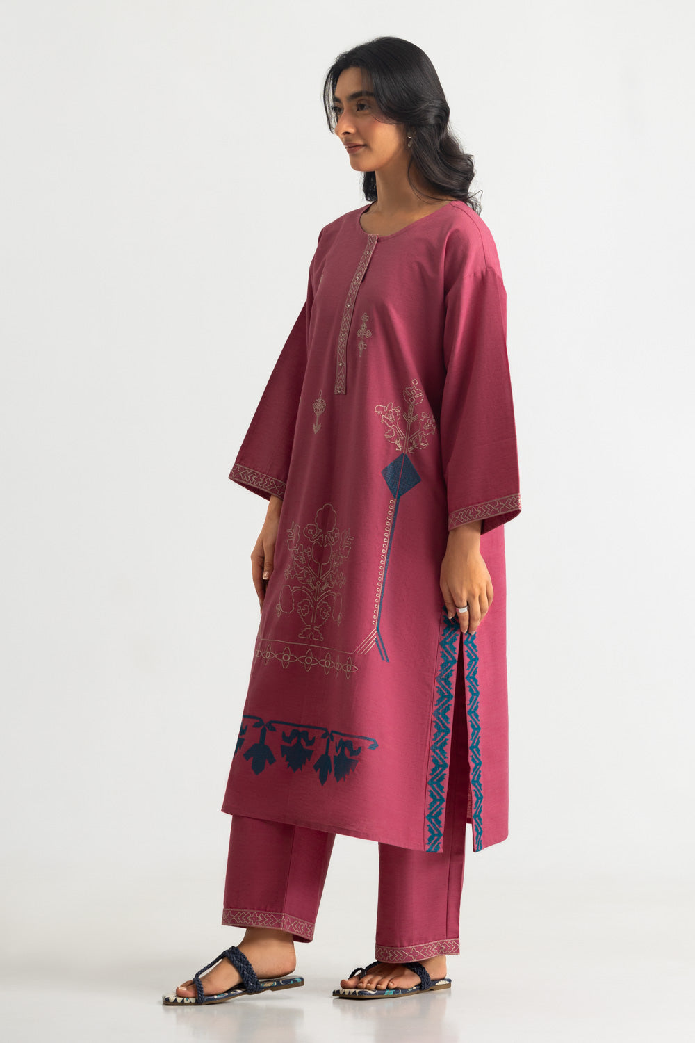 Karandi Gold Slub Embroidered Co-Ord Set