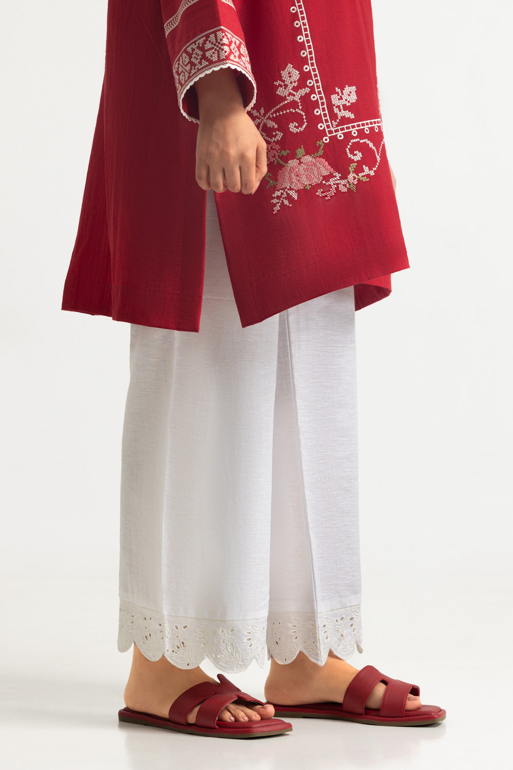 Karandi Gold Slub Embroidered Co-Ord Set