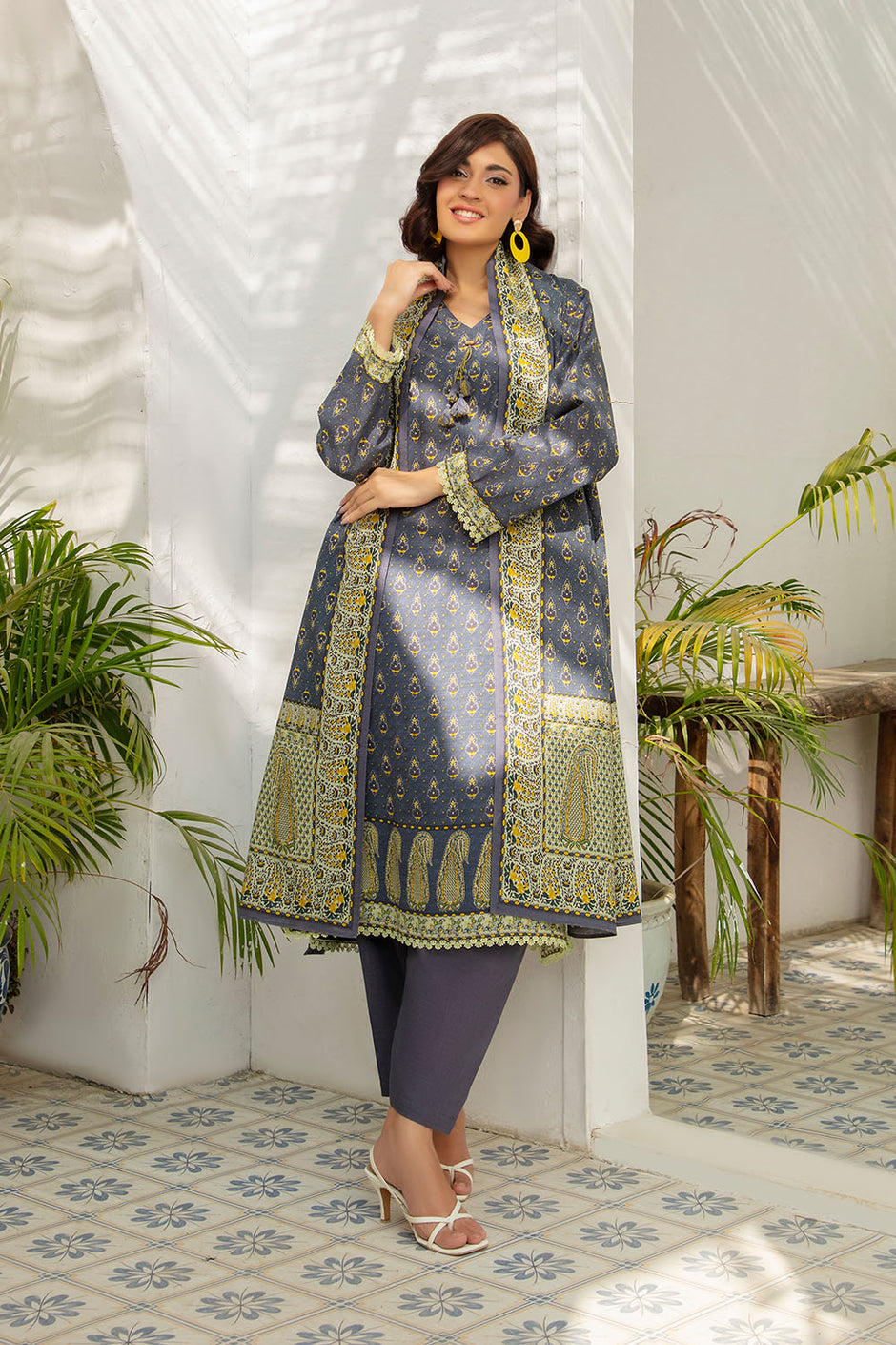 3 Piece Printed Khaddar Suit with Dupatta