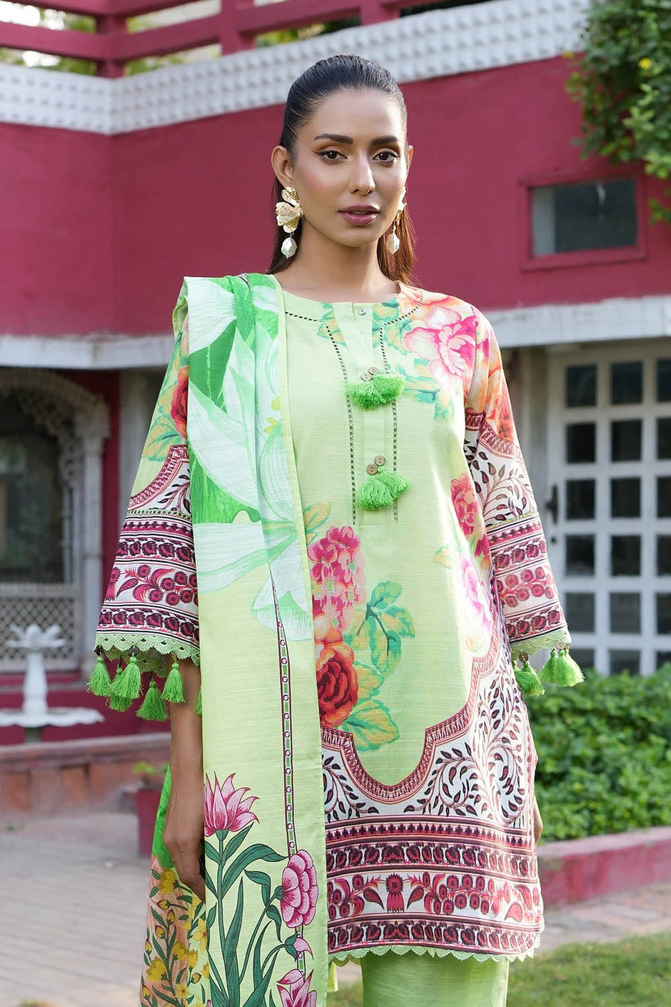 3 Piece Printed Khaddar Suit
