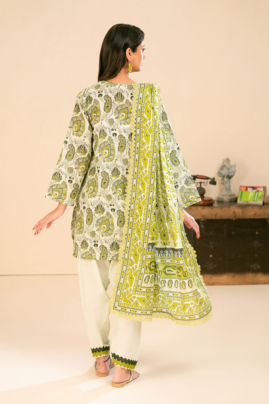 3 Piece Printed Khaddar Suit with Dupatta