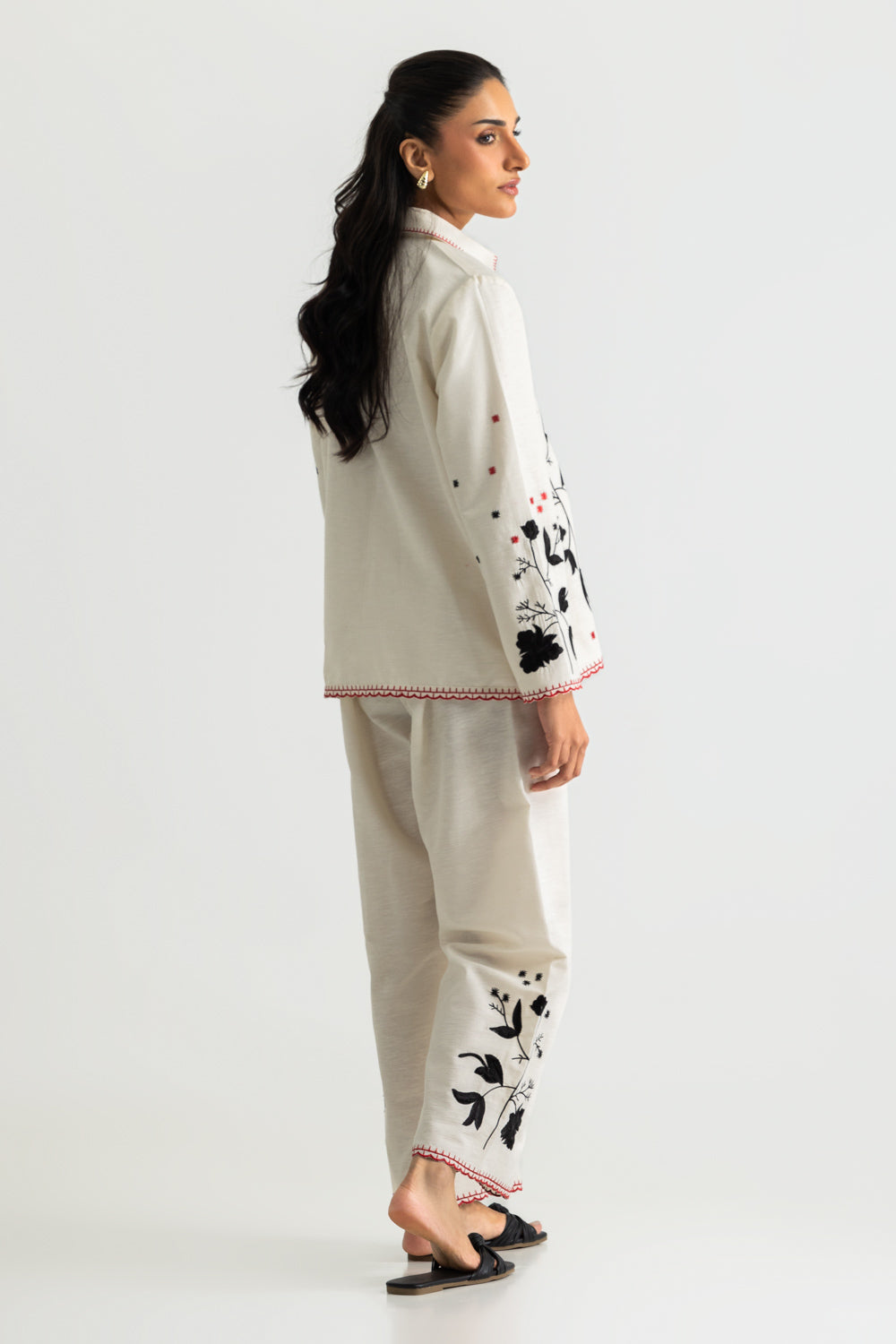Khaddar Embroidered Co-Ord Set