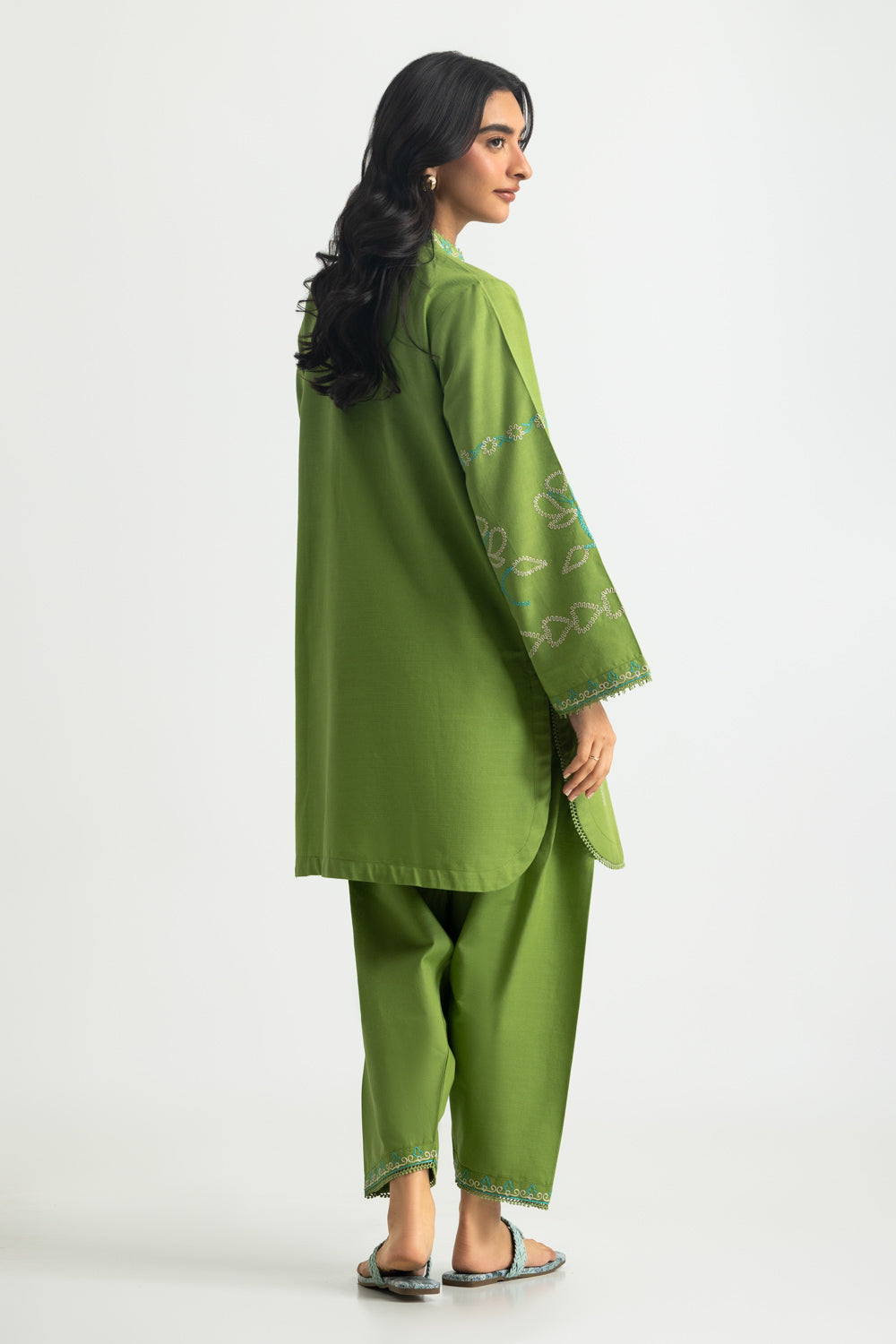 Khaddar Embroidered Co-Ord Set
