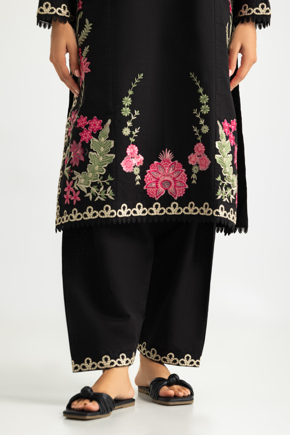 Khaddar Embroidered Co-Ord Set