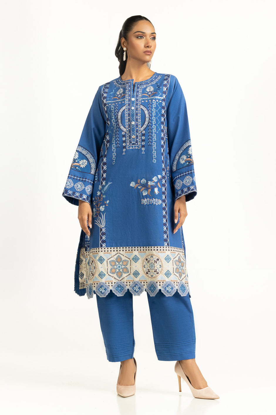 Khaddar Embroidered Co-Ord Set