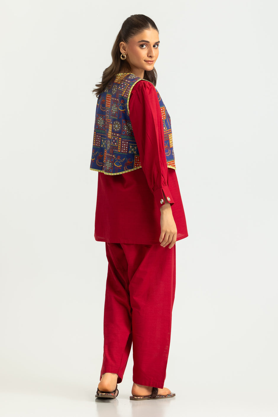 Khaddar Slub Dyed Co-Ord Set With Printed Waistcoat