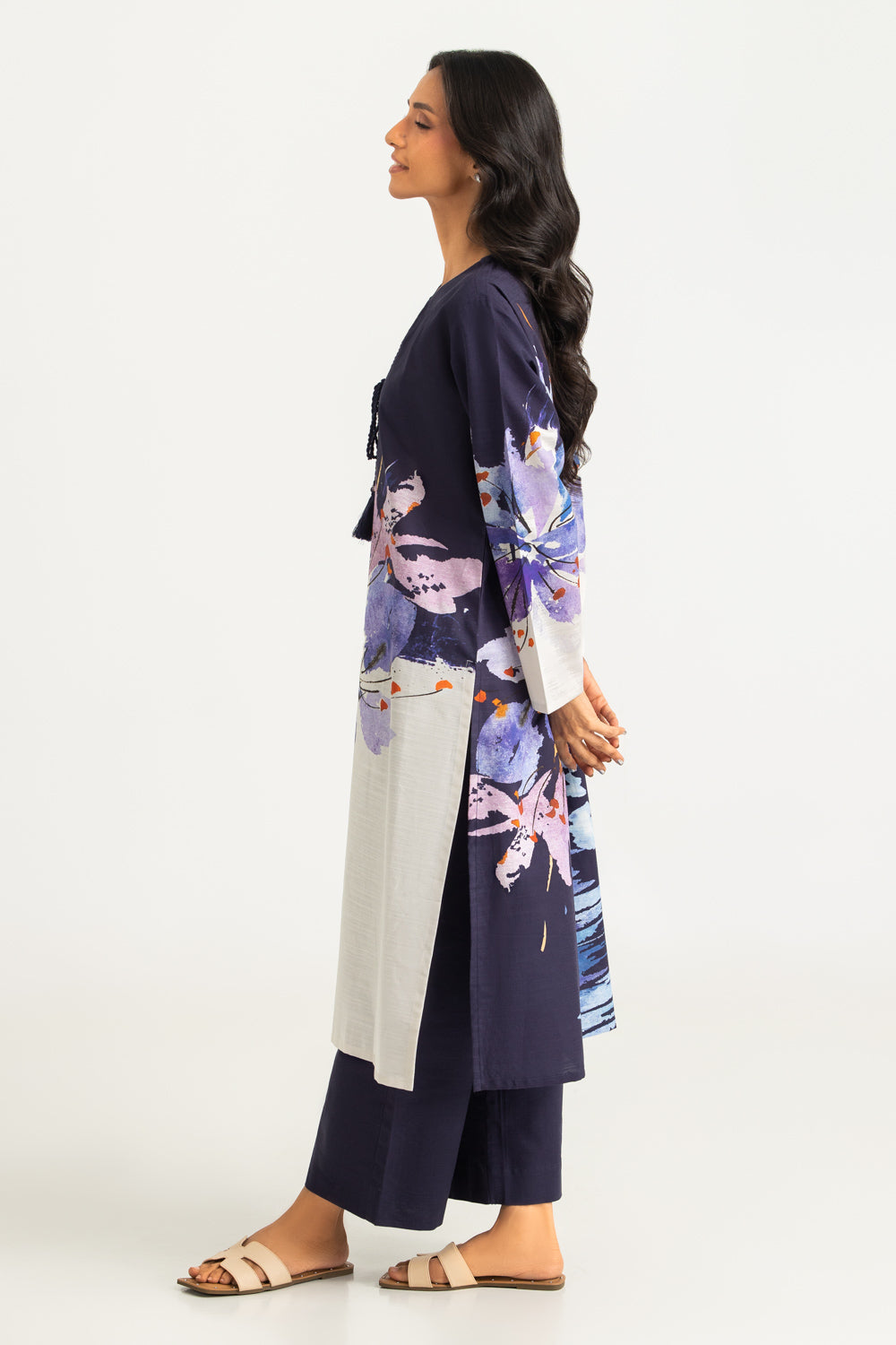 Khaddar Slub Embroidered Co-Ord Set