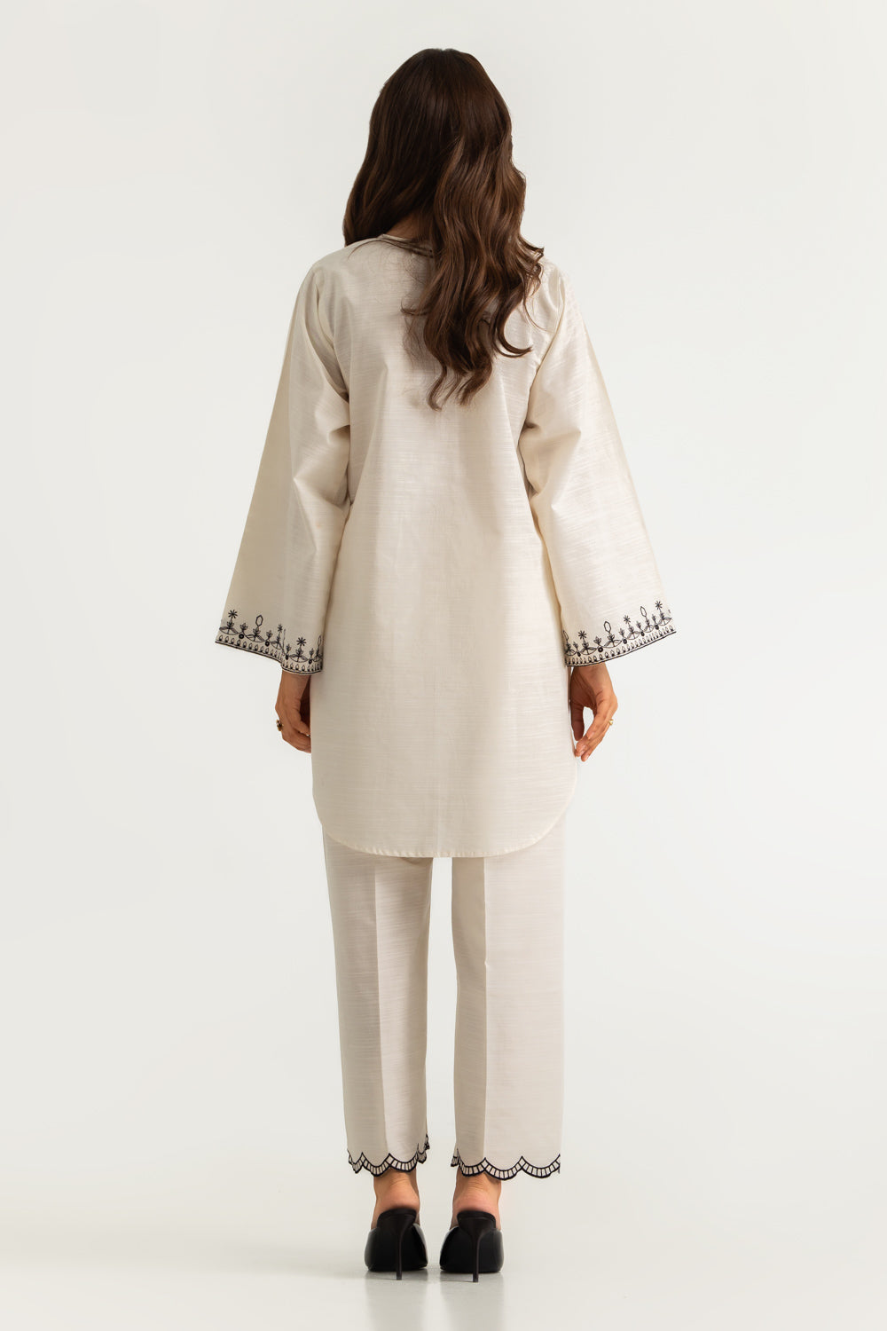 Khaddar Slub Embroidered Co-Ord Set