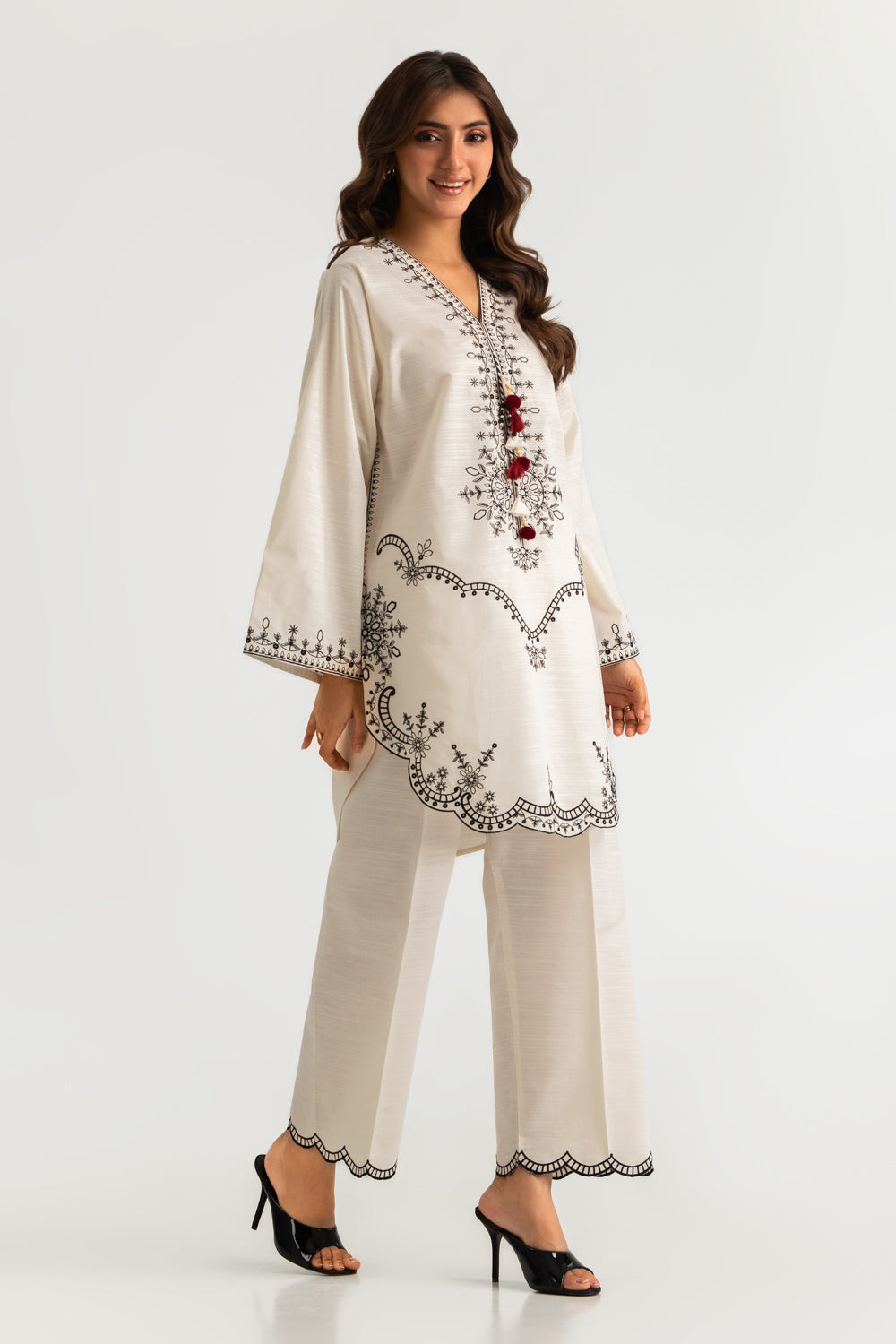 Khaddar Slub Embroidered Co-Ord Set